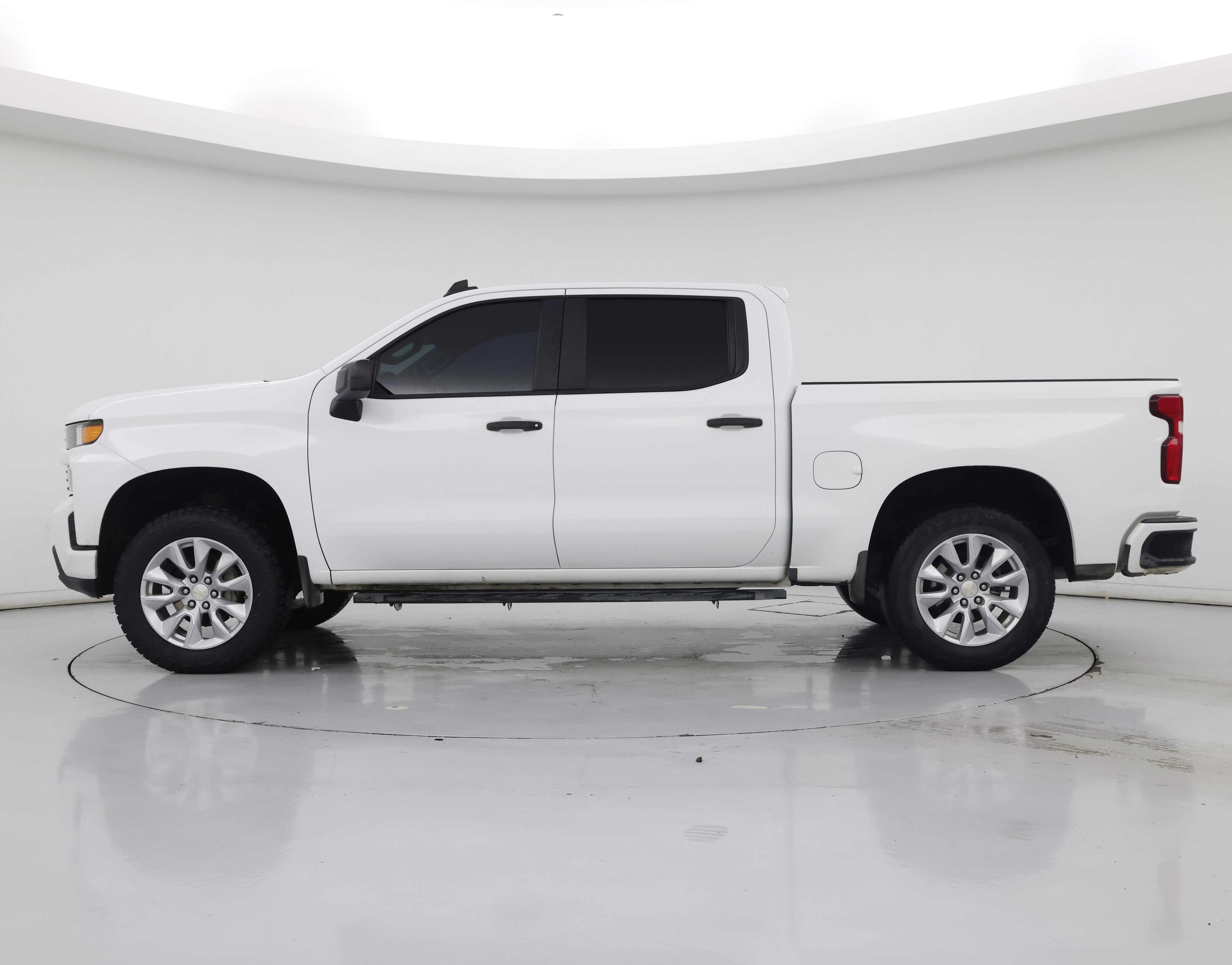 Thumbnail: 2021 Chevrolet Silverado 1500 - 3