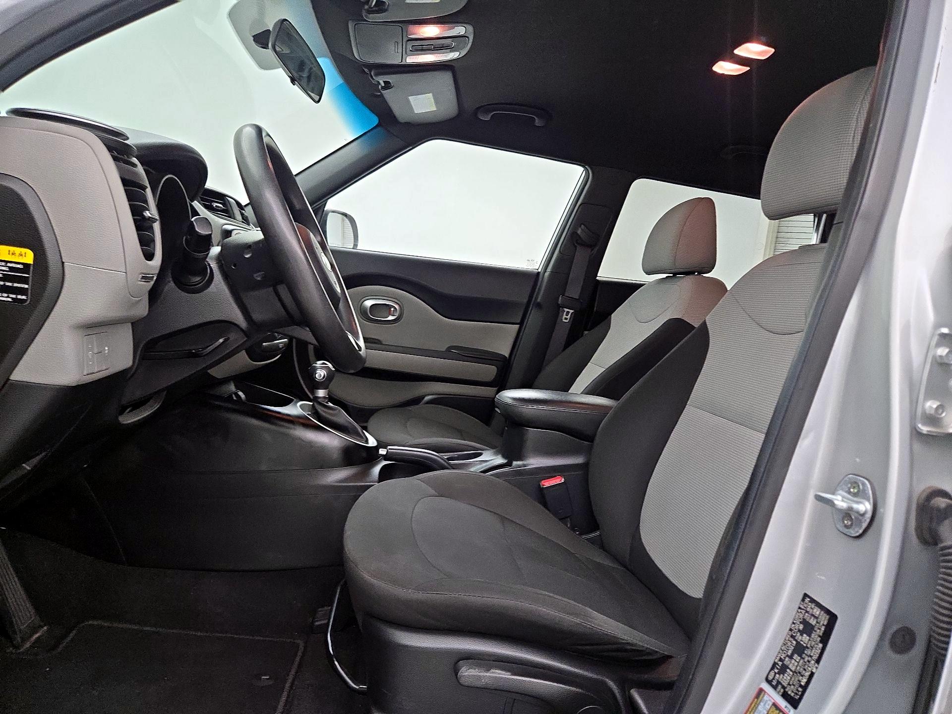 Thumbnail: 2019 Kia Soul - 11