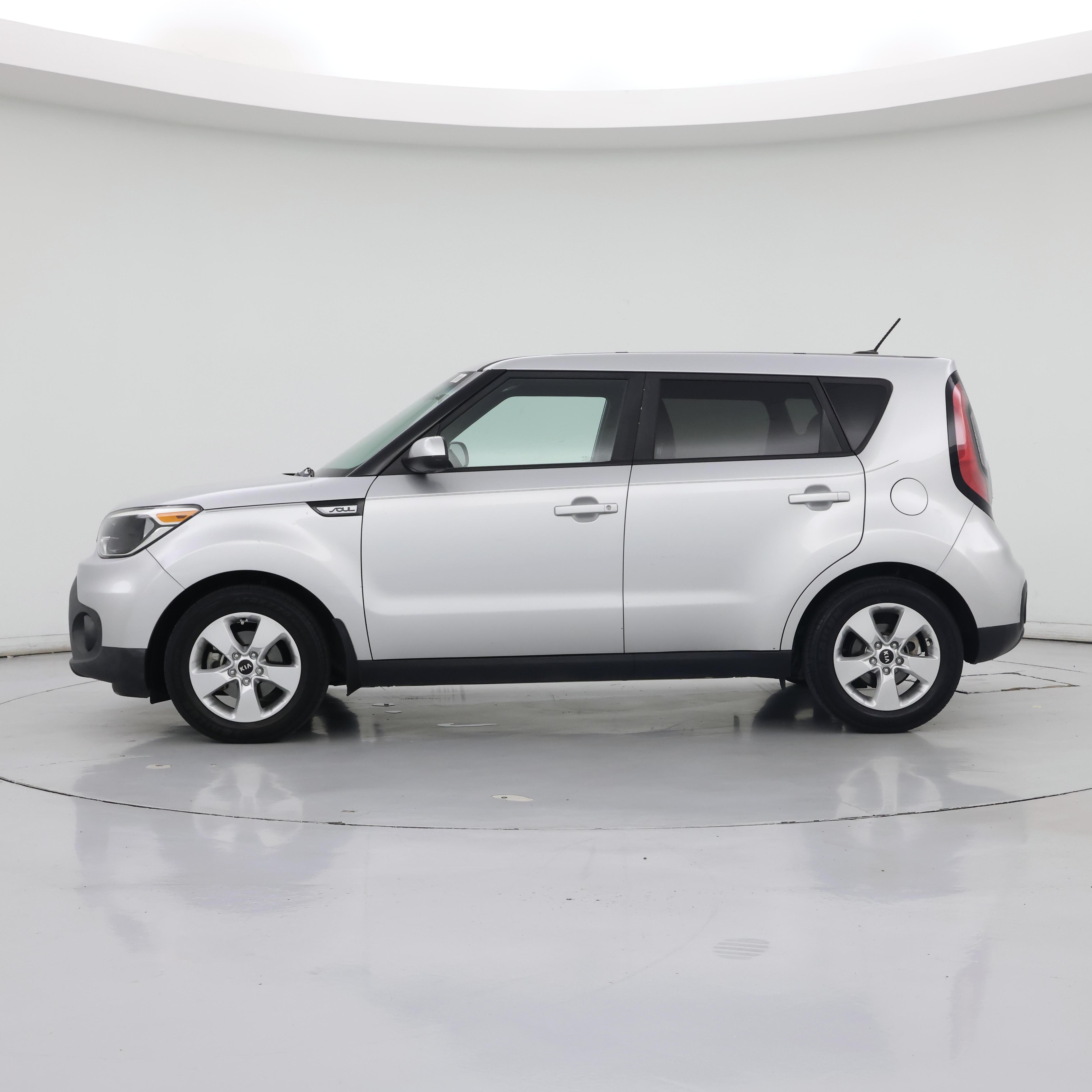Thumbnail: 2019 Kia Soul - 3