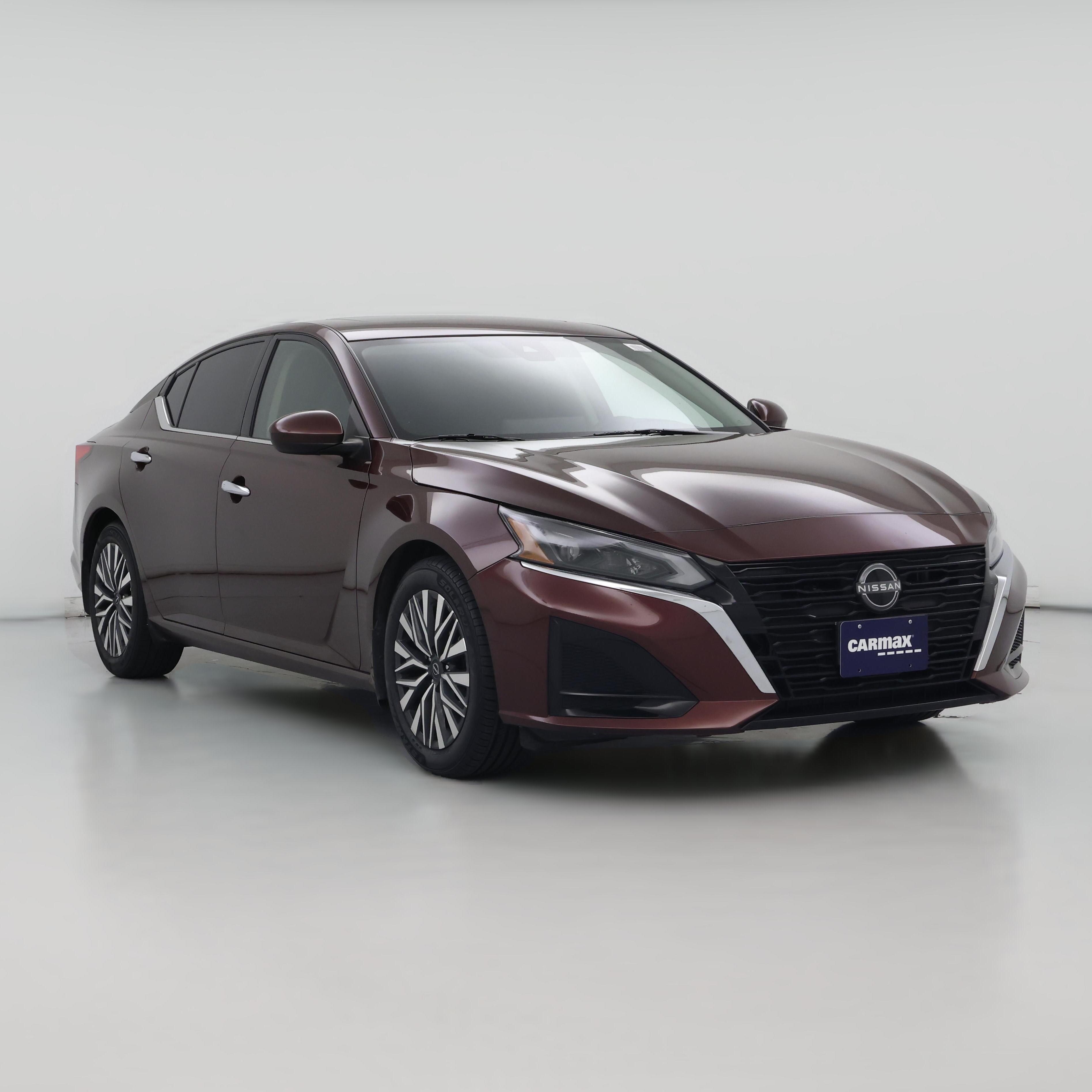 Thumbnail: 2024 Nissan Altima - 1