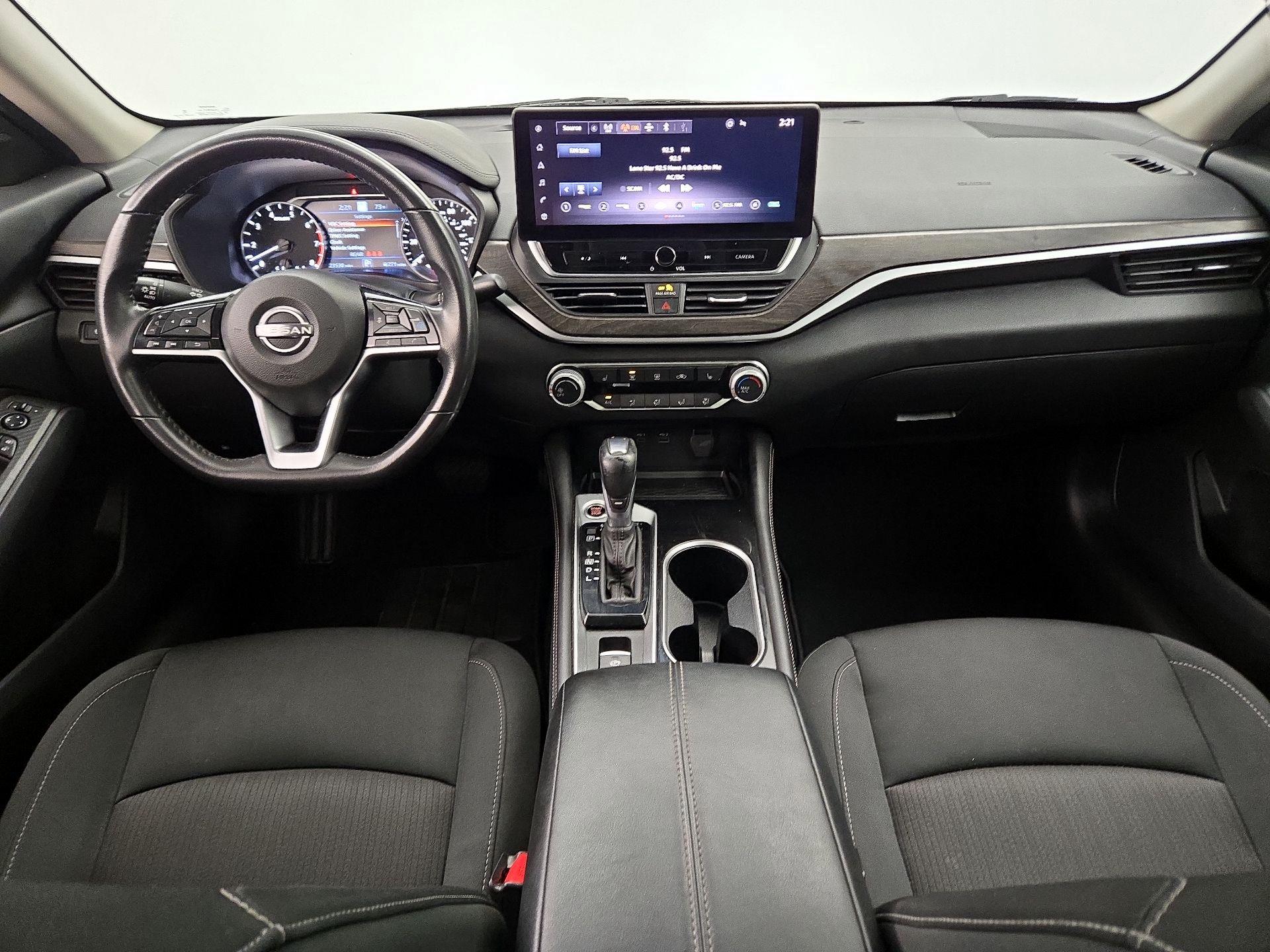 Thumbnail: 2024 Nissan Altima - 9