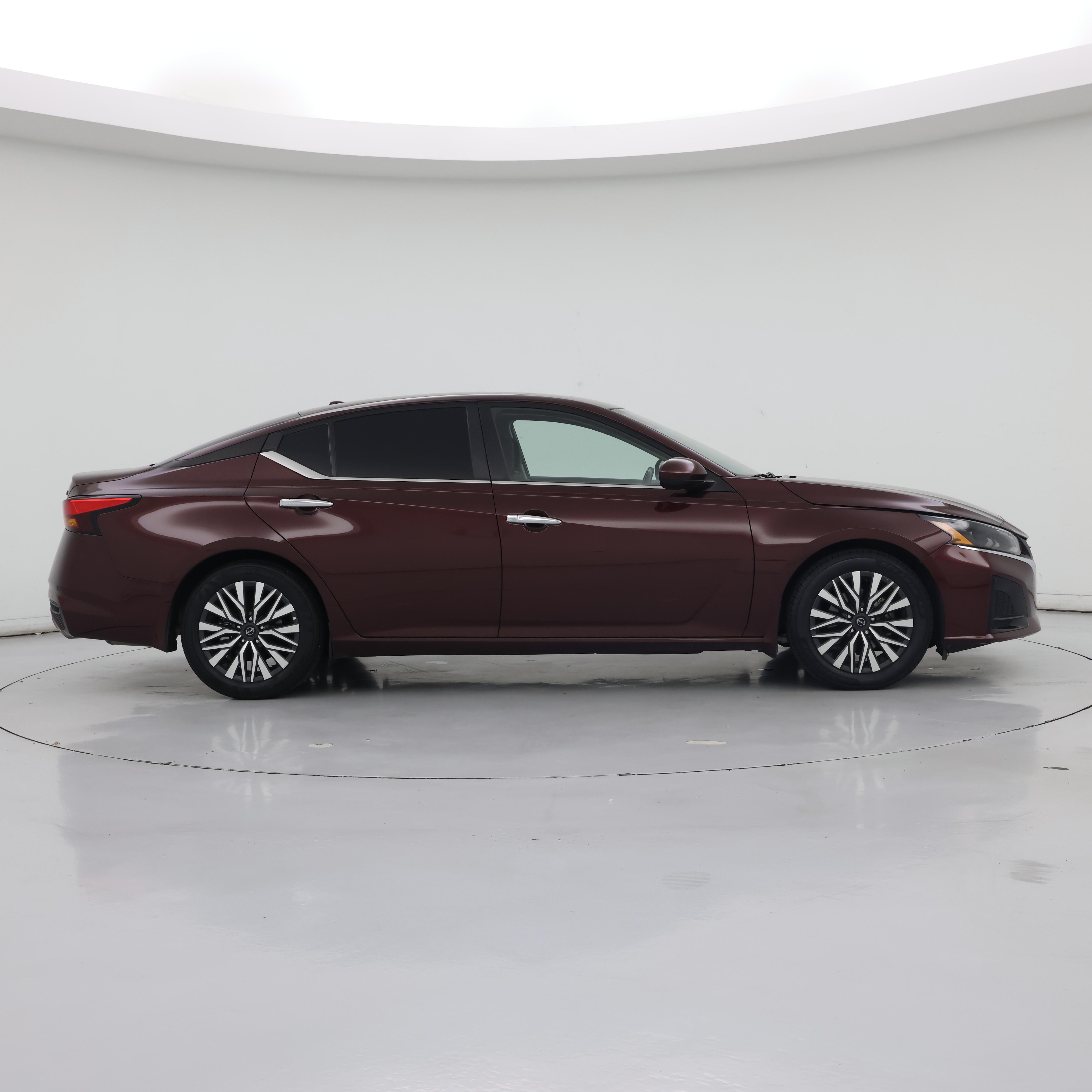 Thumbnail: 2024 Nissan Altima - 7