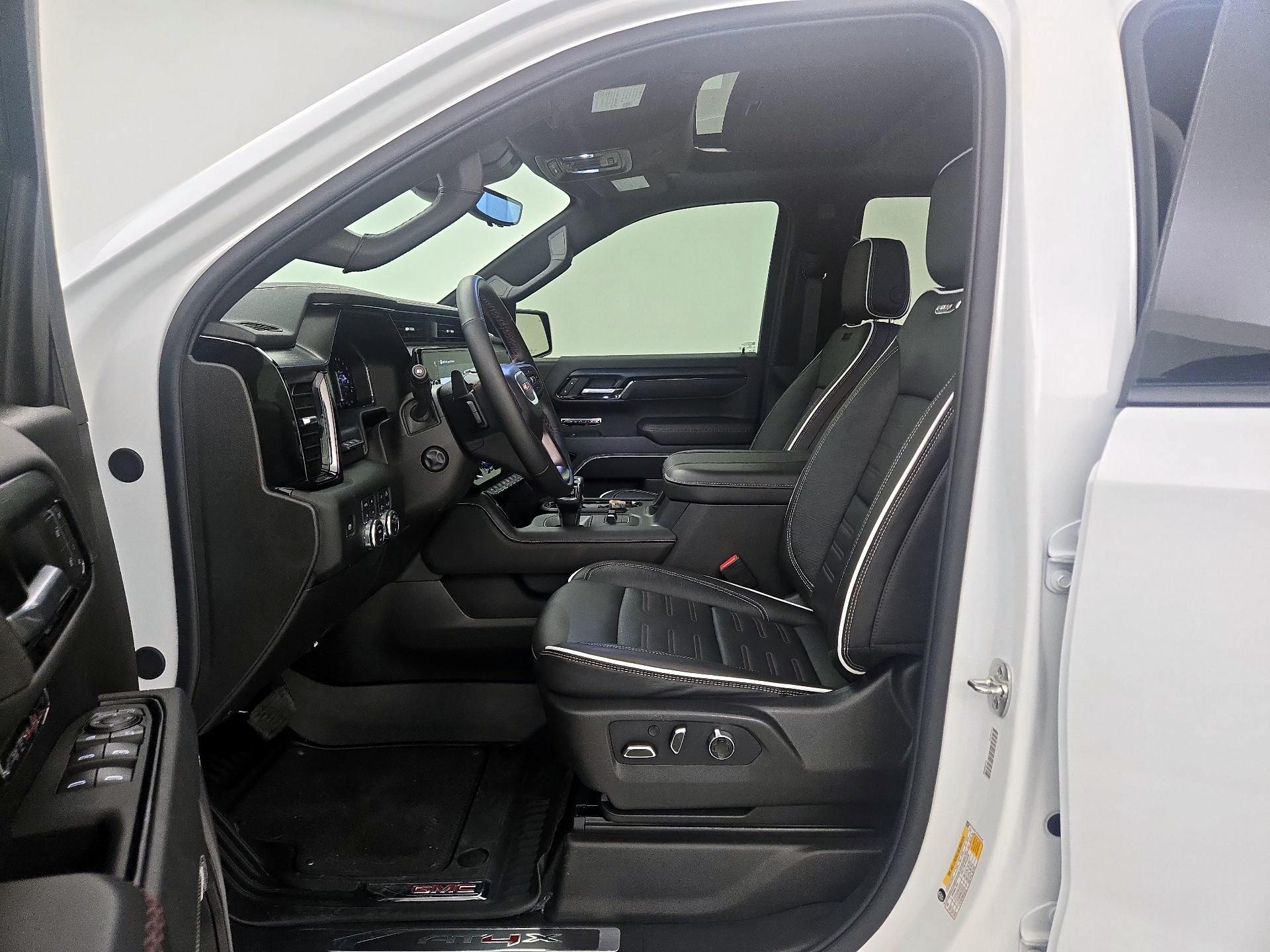 Thumbnail: 2026 GMC Sierra 1500 - 11