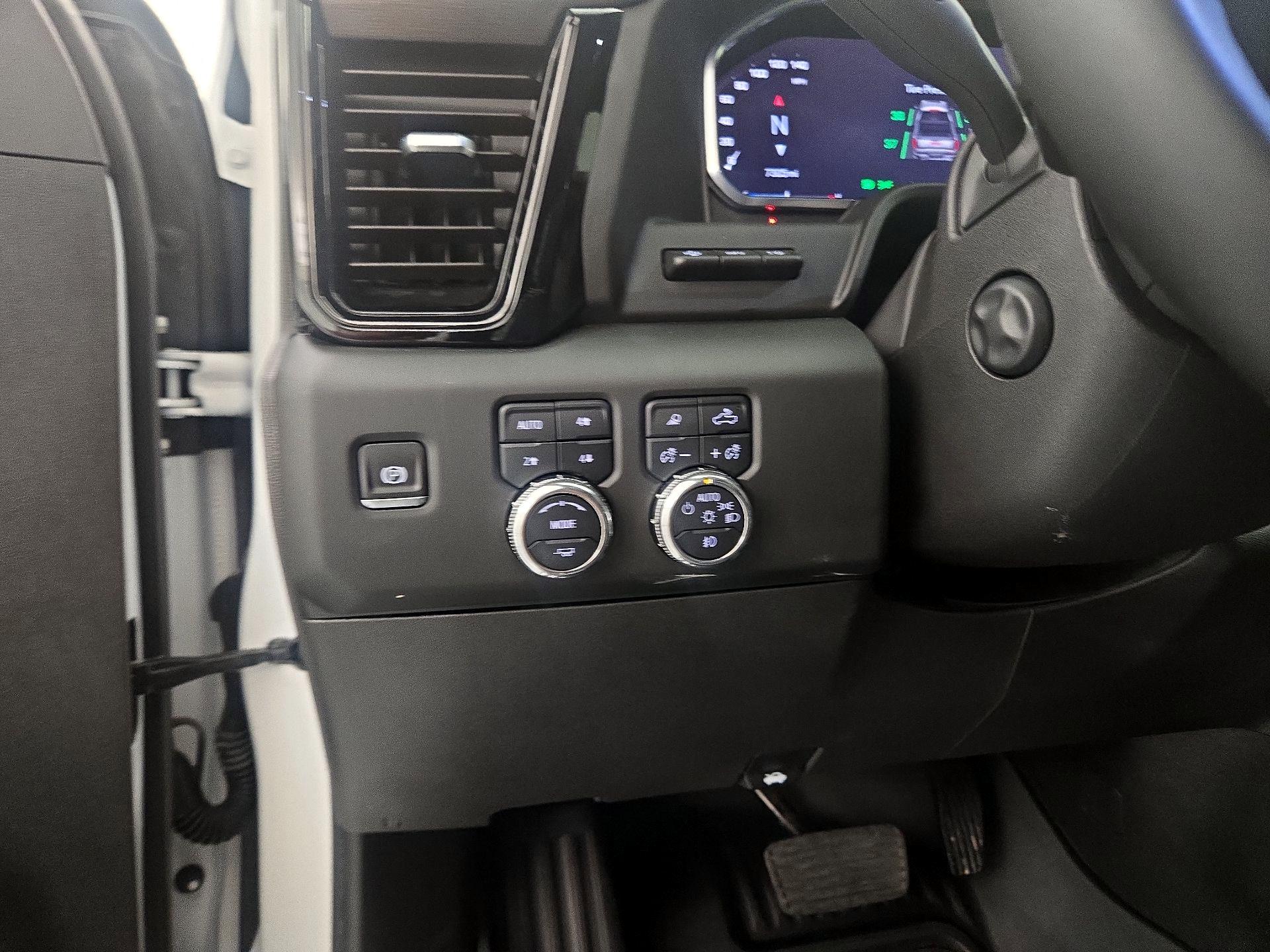 Thumbnail: 2026 GMC Sierra 1500 - 13