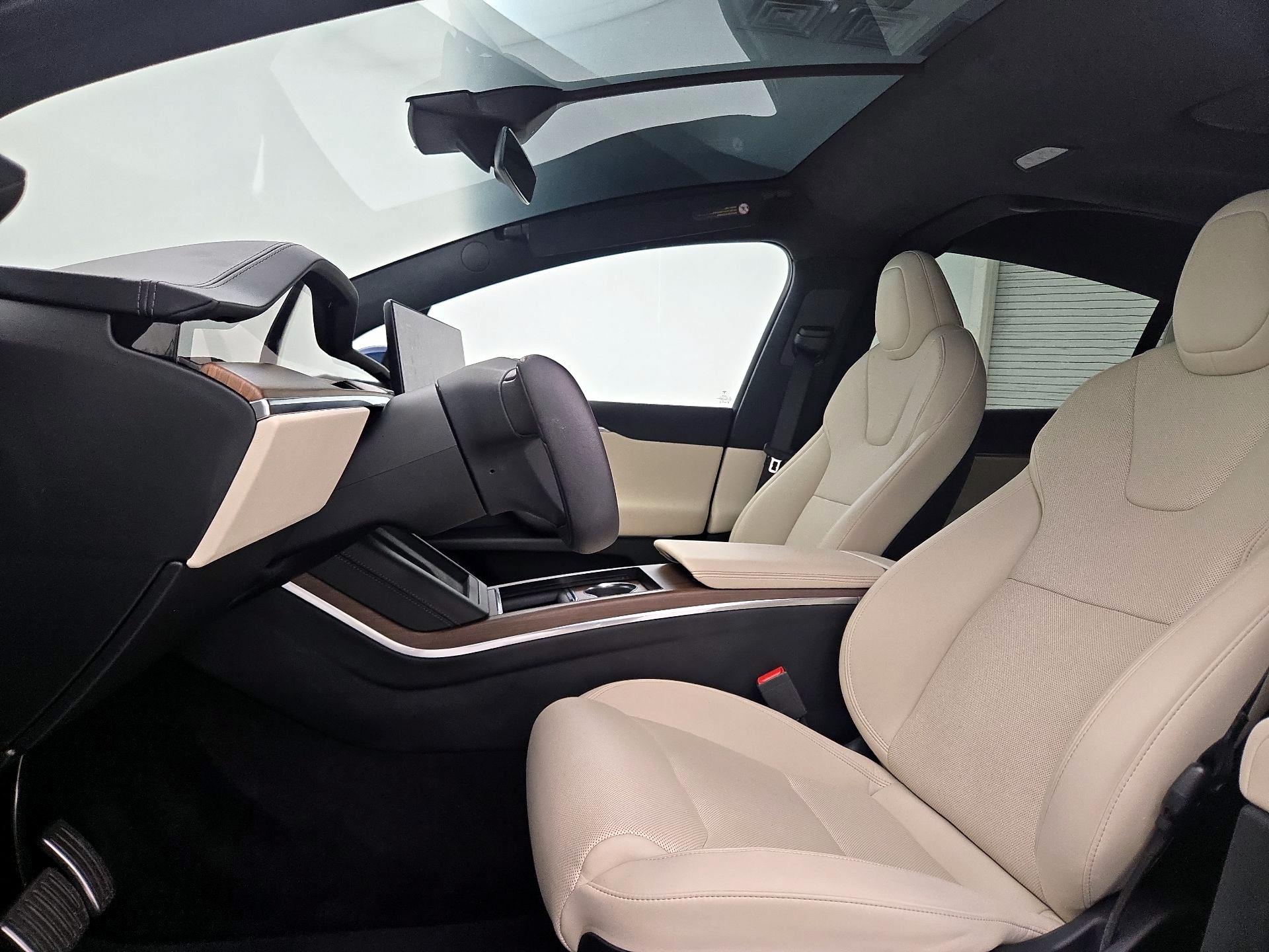 Thumbnail: 2023 Tesla Model X - 11