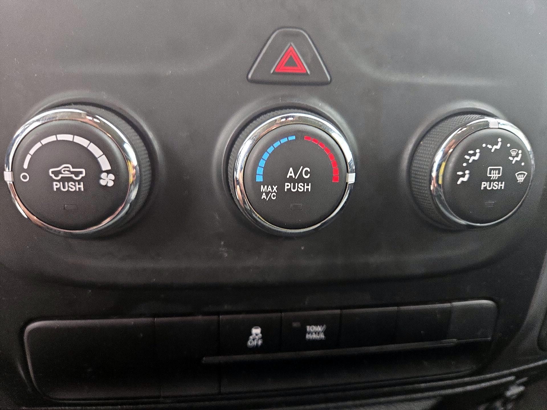 Thumbnail: 2024 RAM 1500 Classic - 17