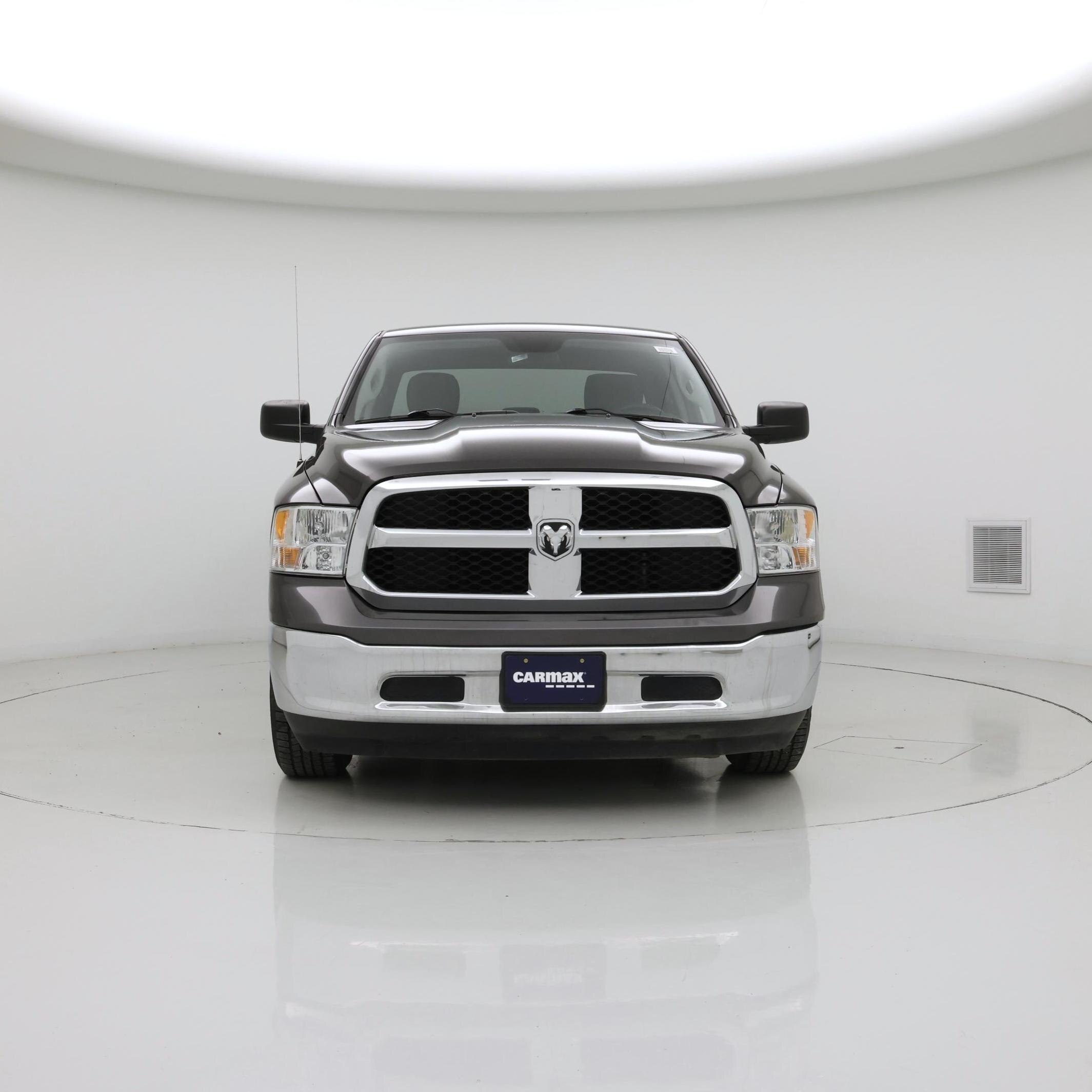 Thumbnail: 2024 RAM 1500 Classic - 5