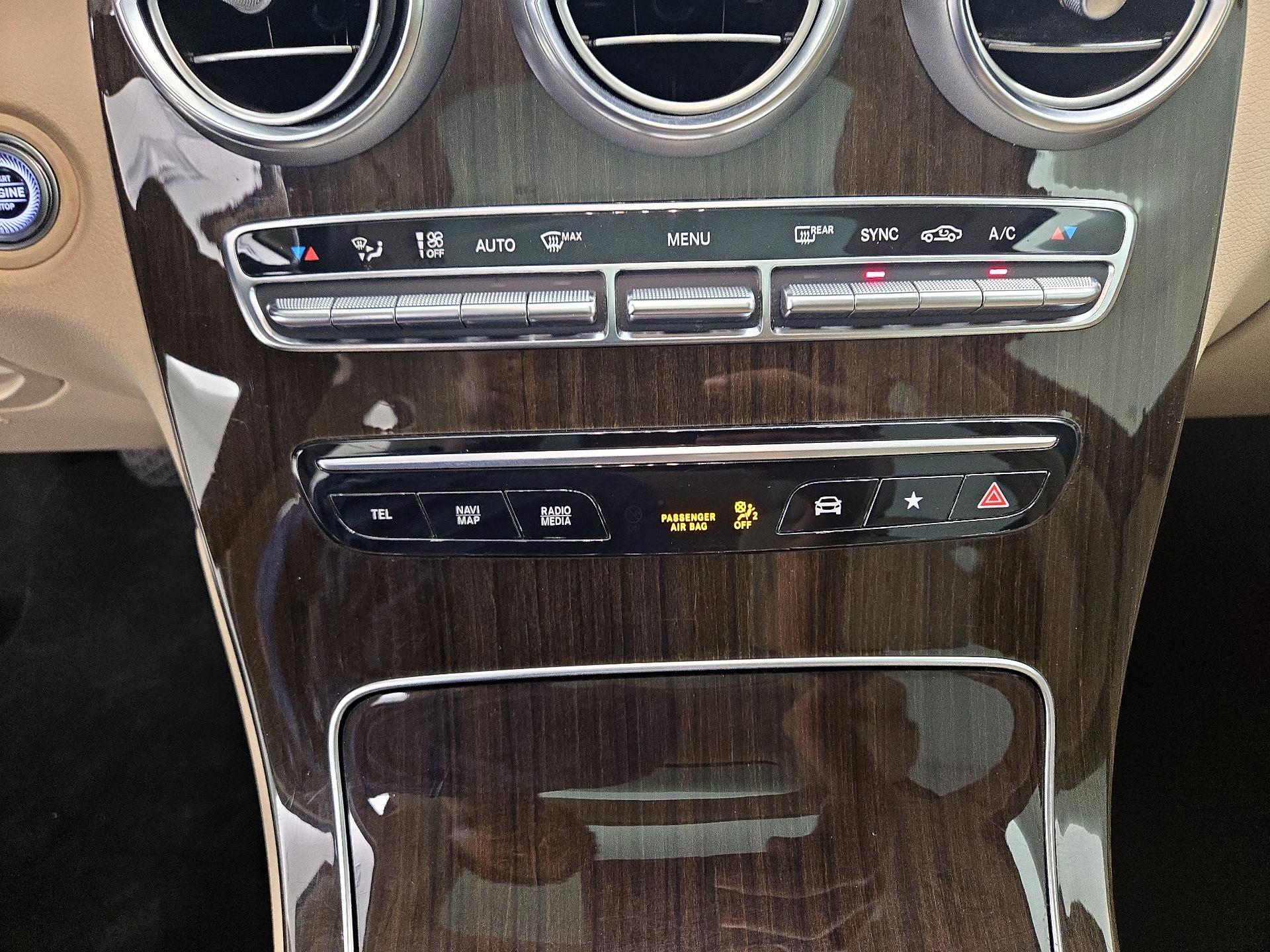 Thumbnail: 2021 Mercedes-Benz GLC - 16
