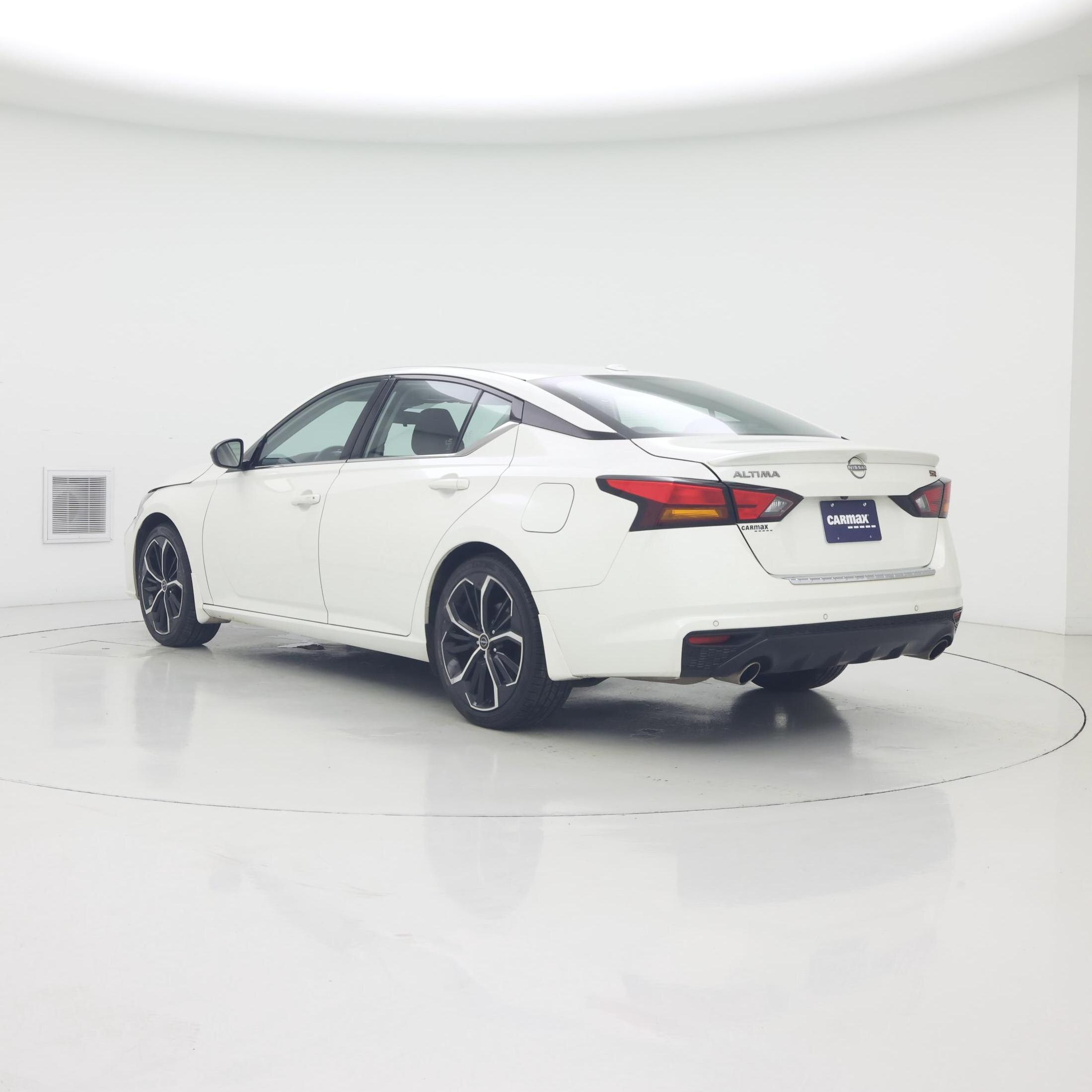 Thumbnail: 2023 Nissan Altima - 2