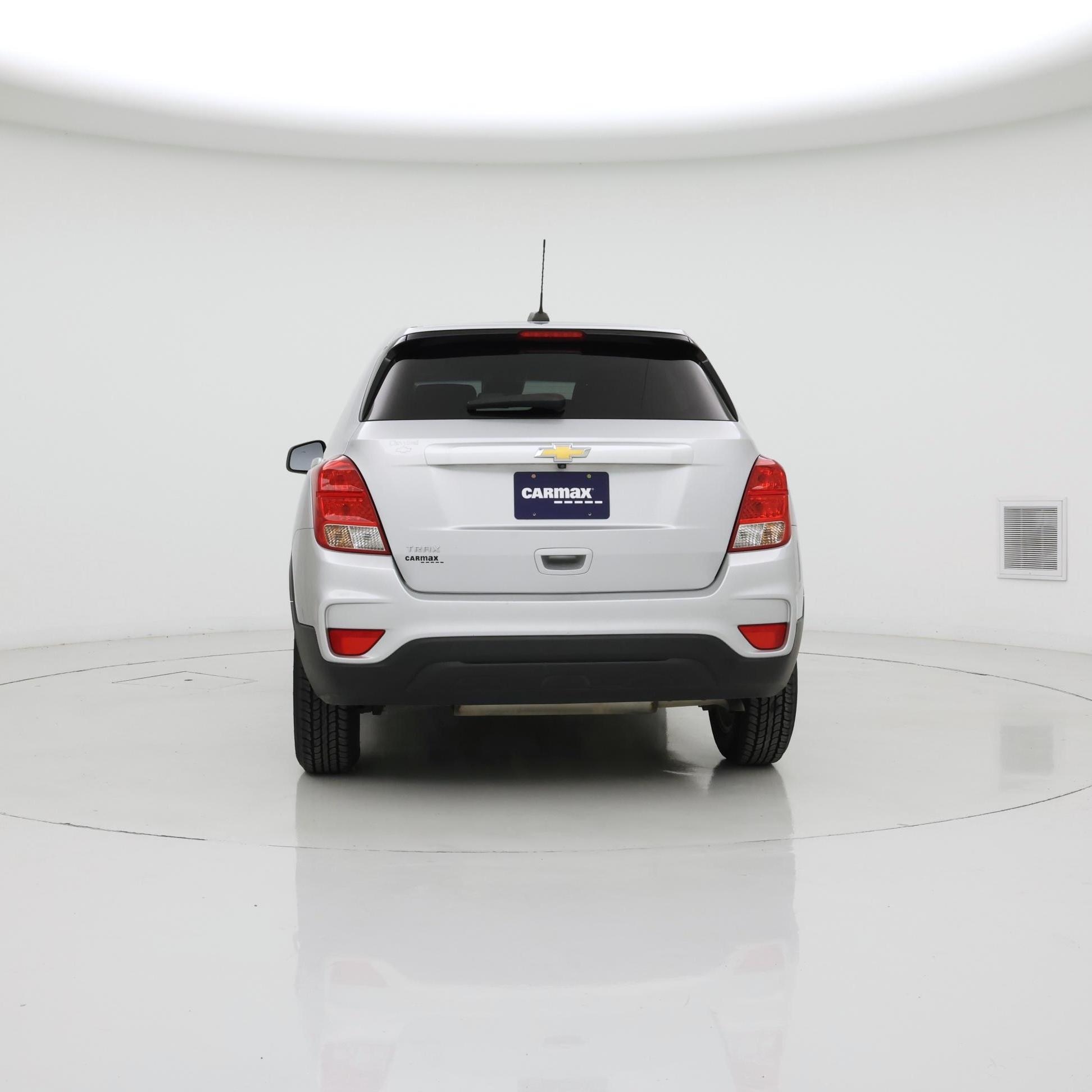 Thumbnail: 2022 Chevrolet Trax - 6