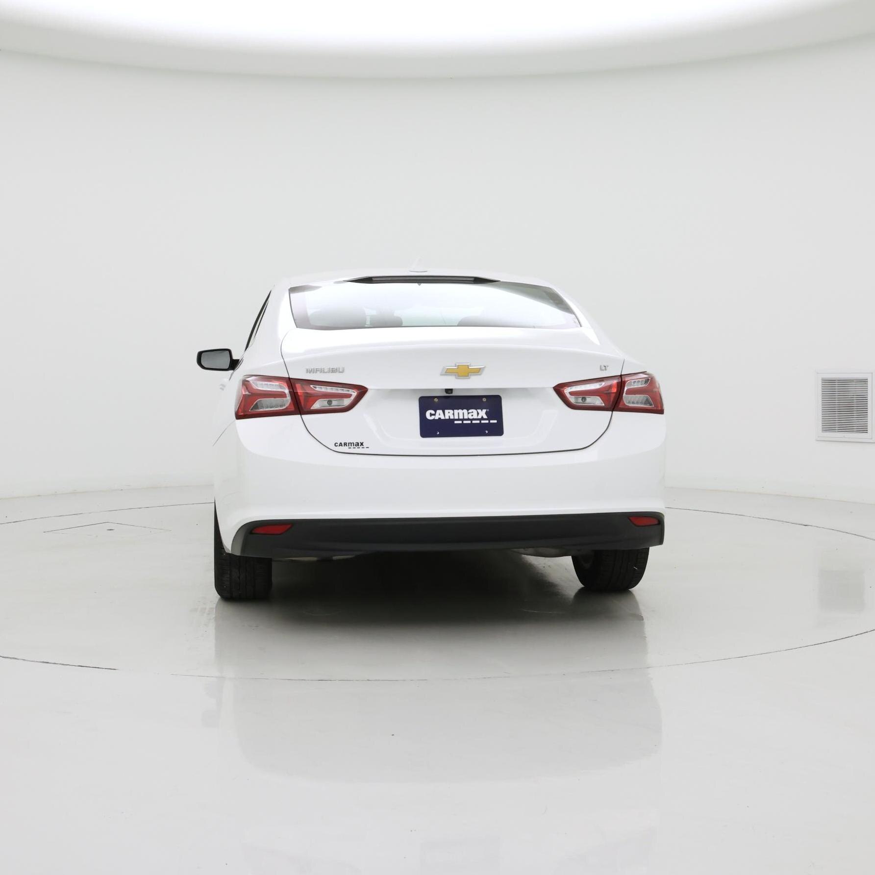 Thumbnail: 2022 Chevrolet Malibu - 6