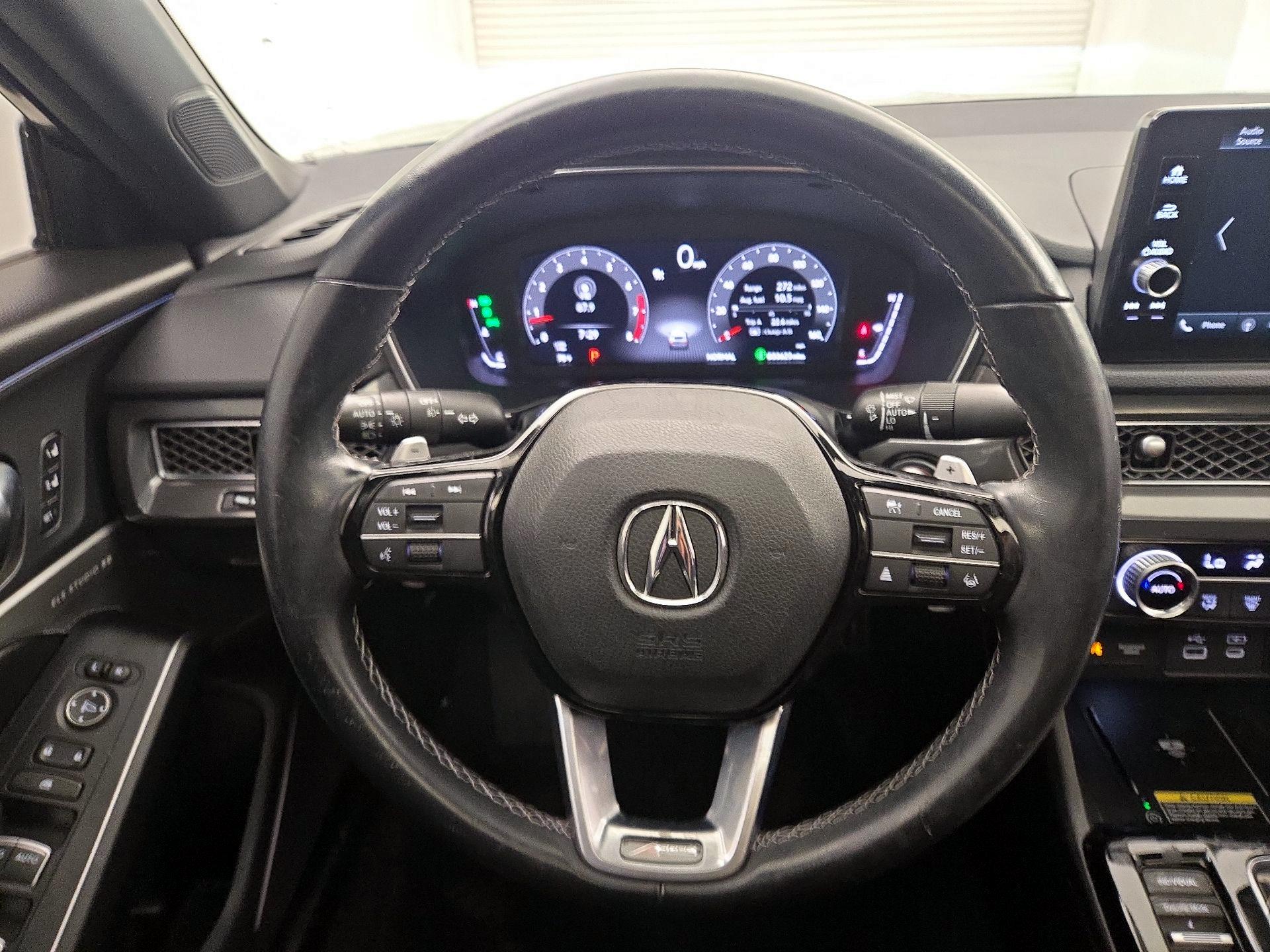 Thumbnail: 2023 Acura Integra - 10