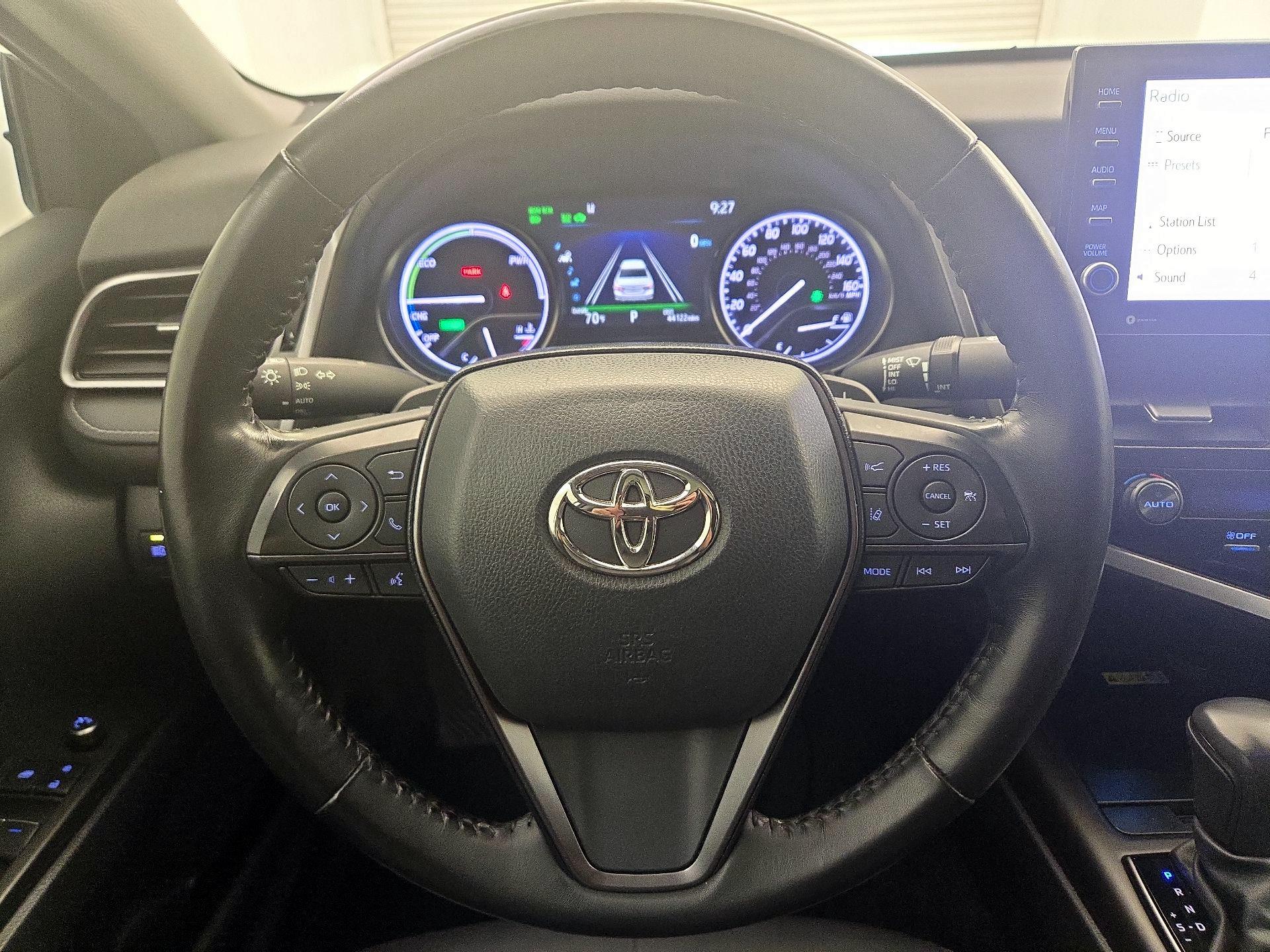 Thumbnail: 2023 Toyota Camry - 10