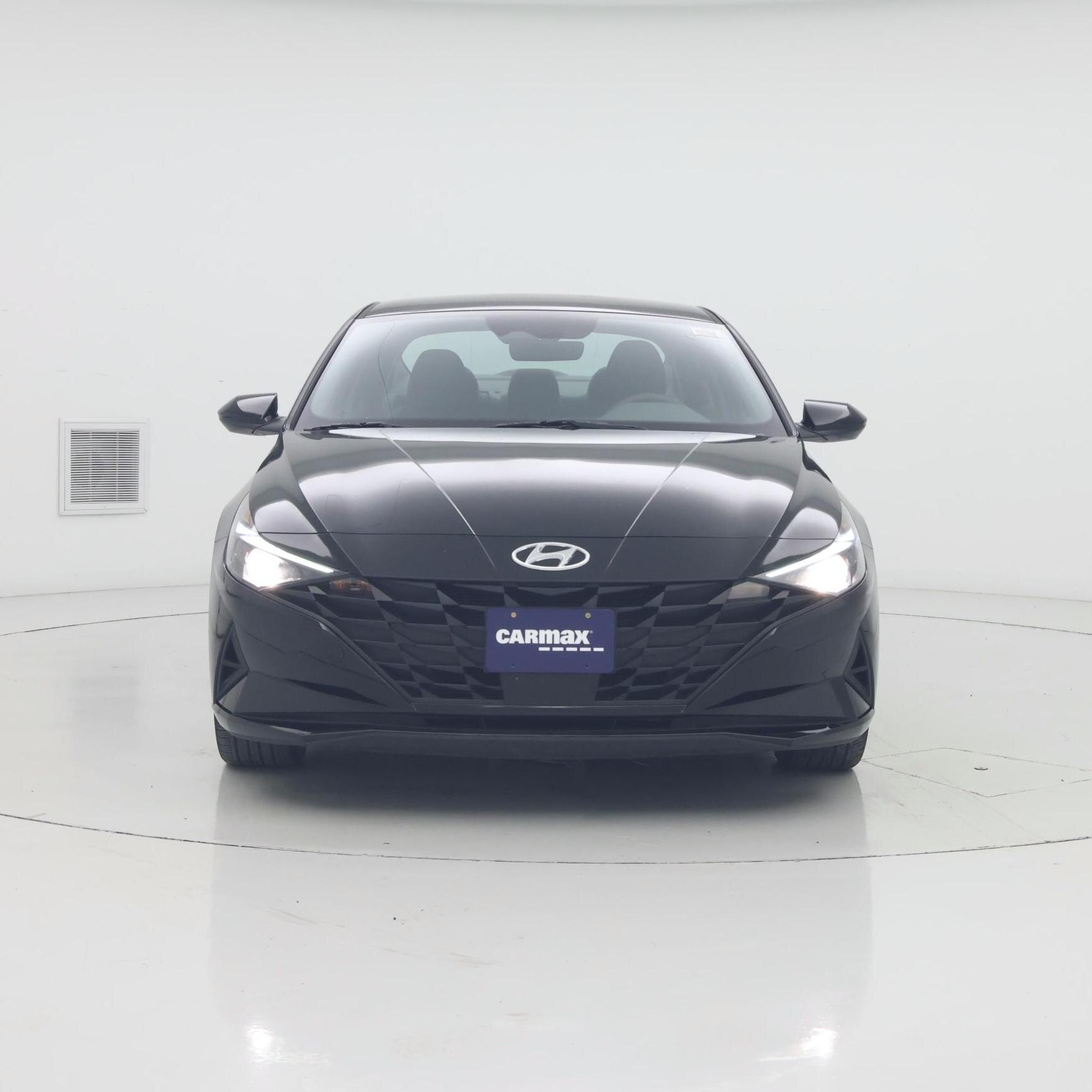 Thumbnail: 2023 Hyundai Elantra - 5