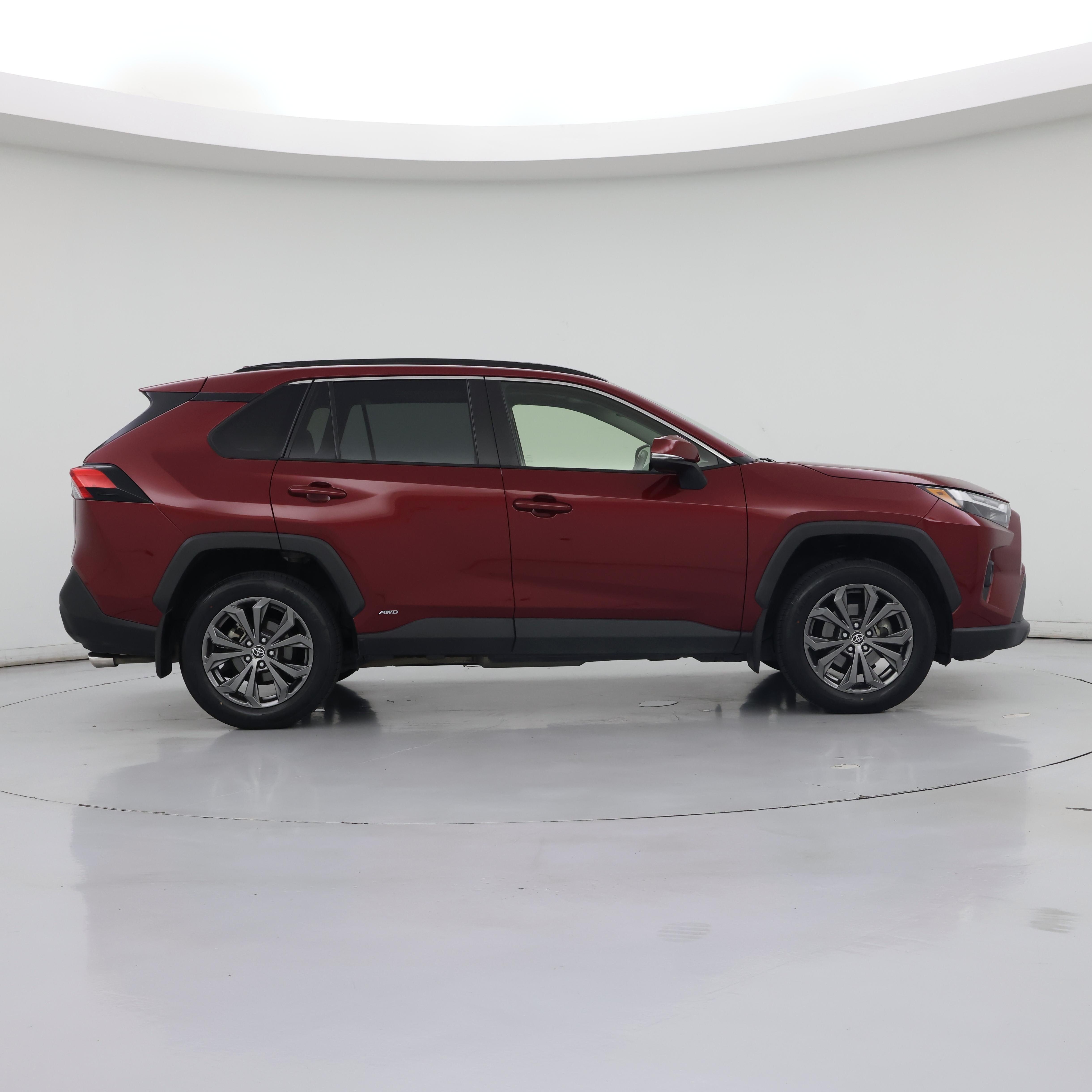 Thumbnail: 2022 Toyota RAV4 - 7