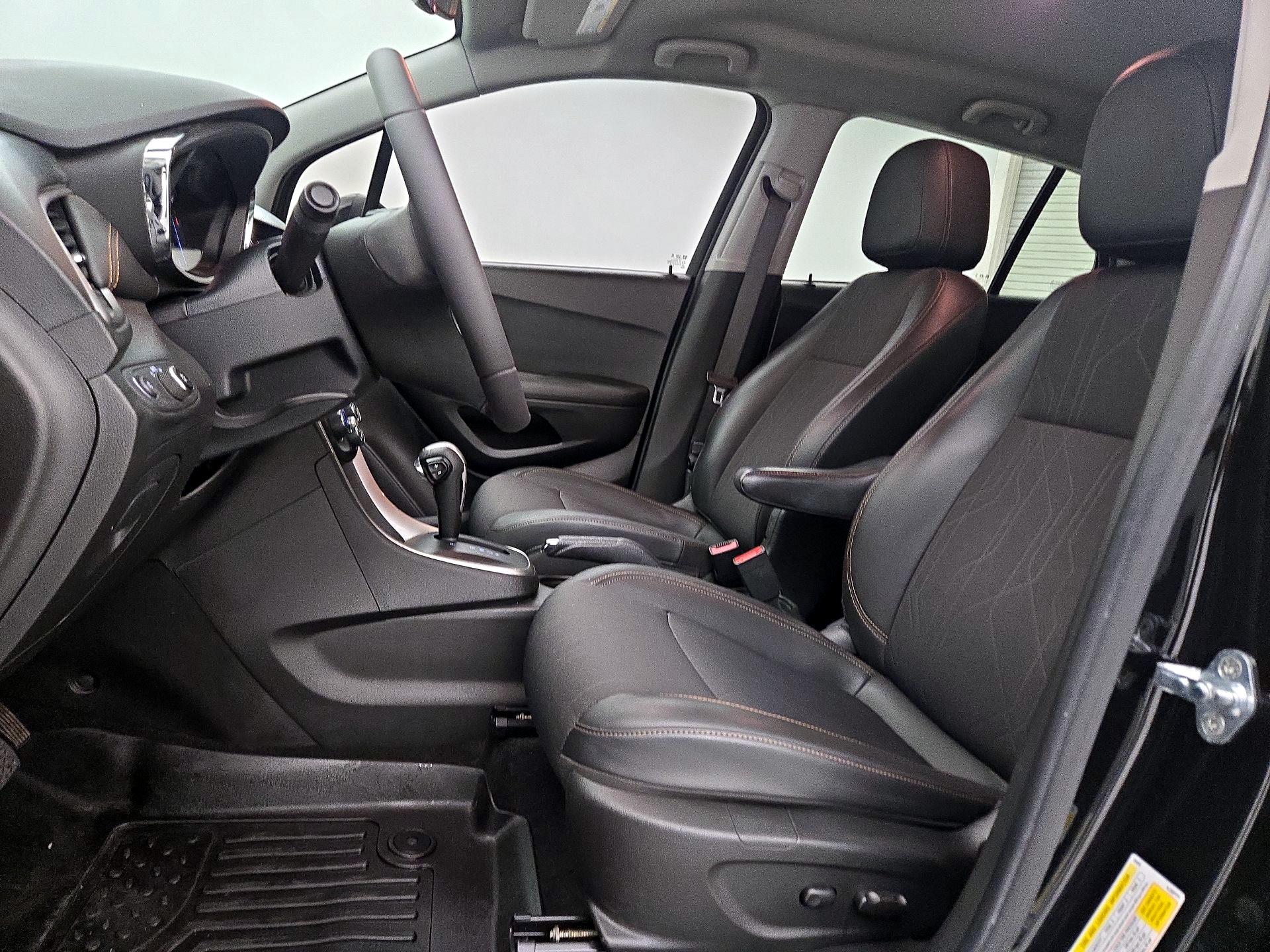 Thumbnail: 2021 Chevrolet Trax - 11