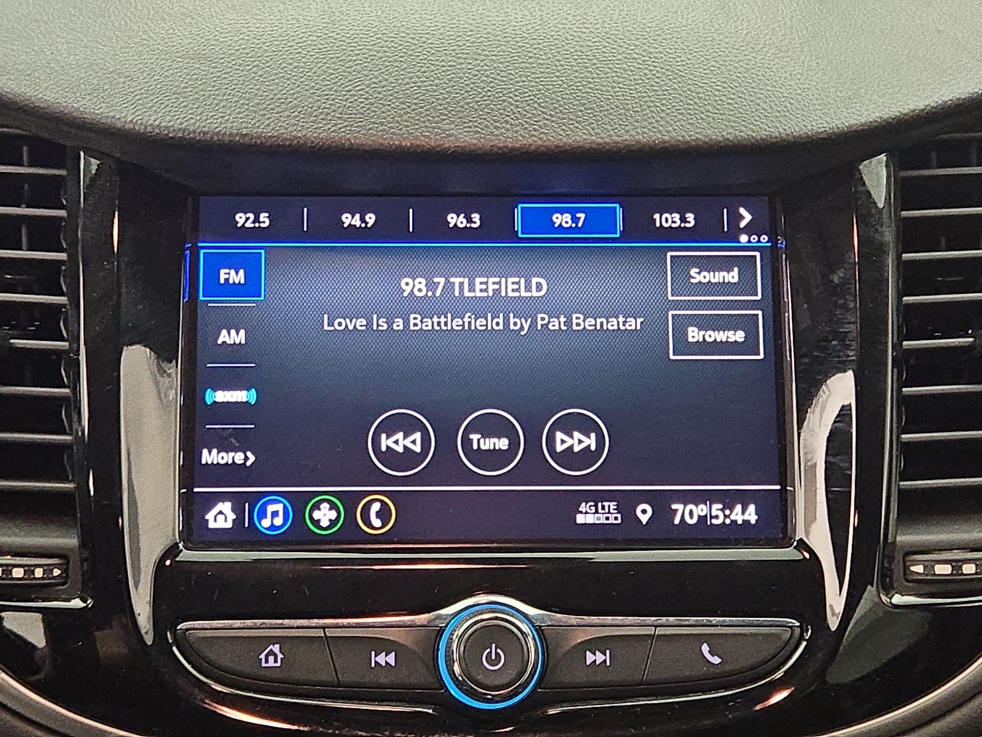 Thumbnail: 2021 Chevrolet Trax - 15