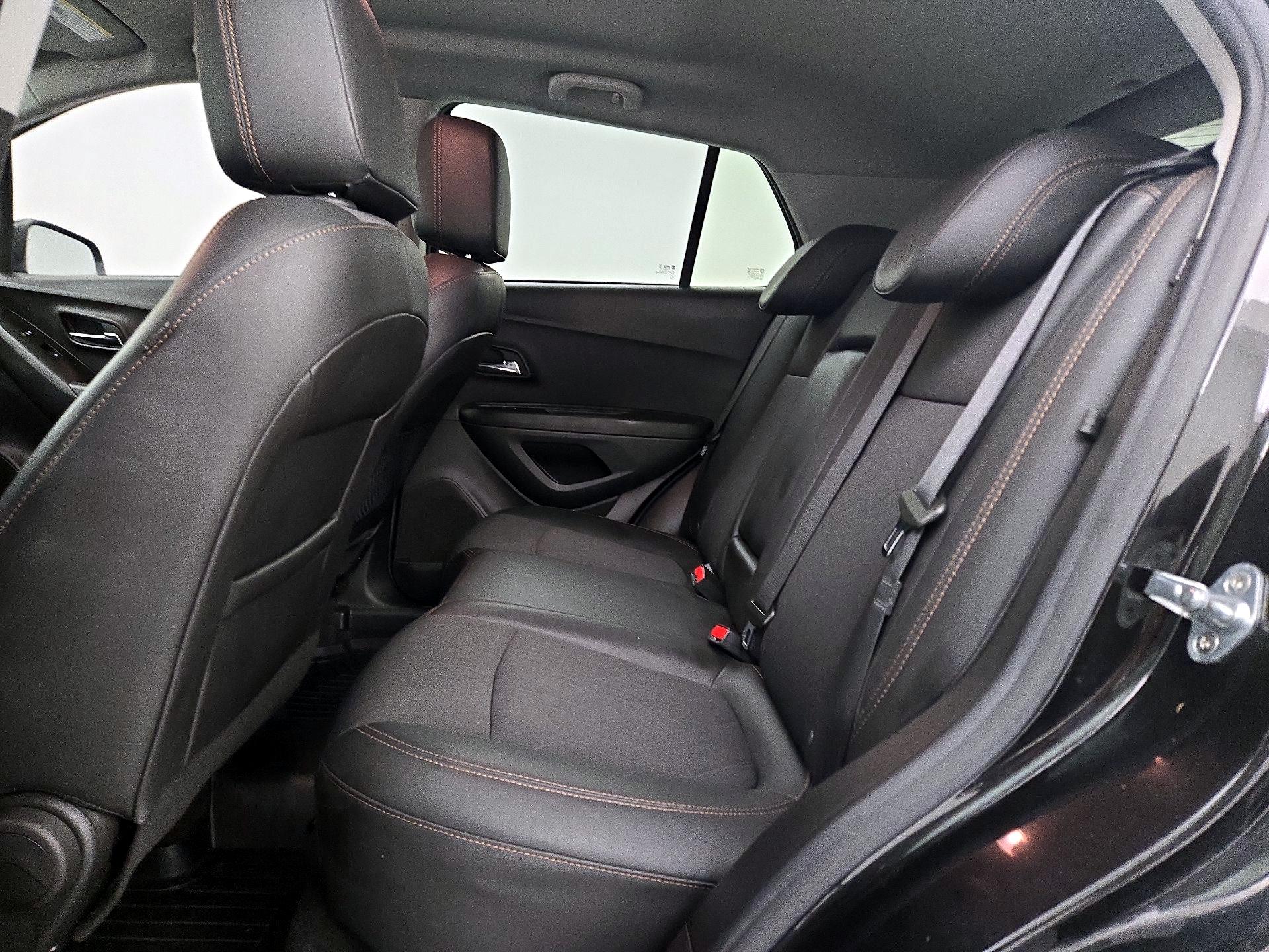 Thumbnail: 2021 Chevrolet Trax - 19
