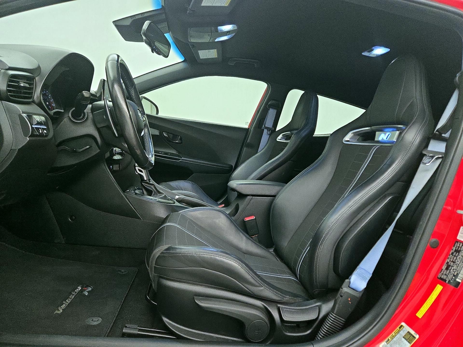 Thumbnail: 2022 Hyundai Veloster - 11
