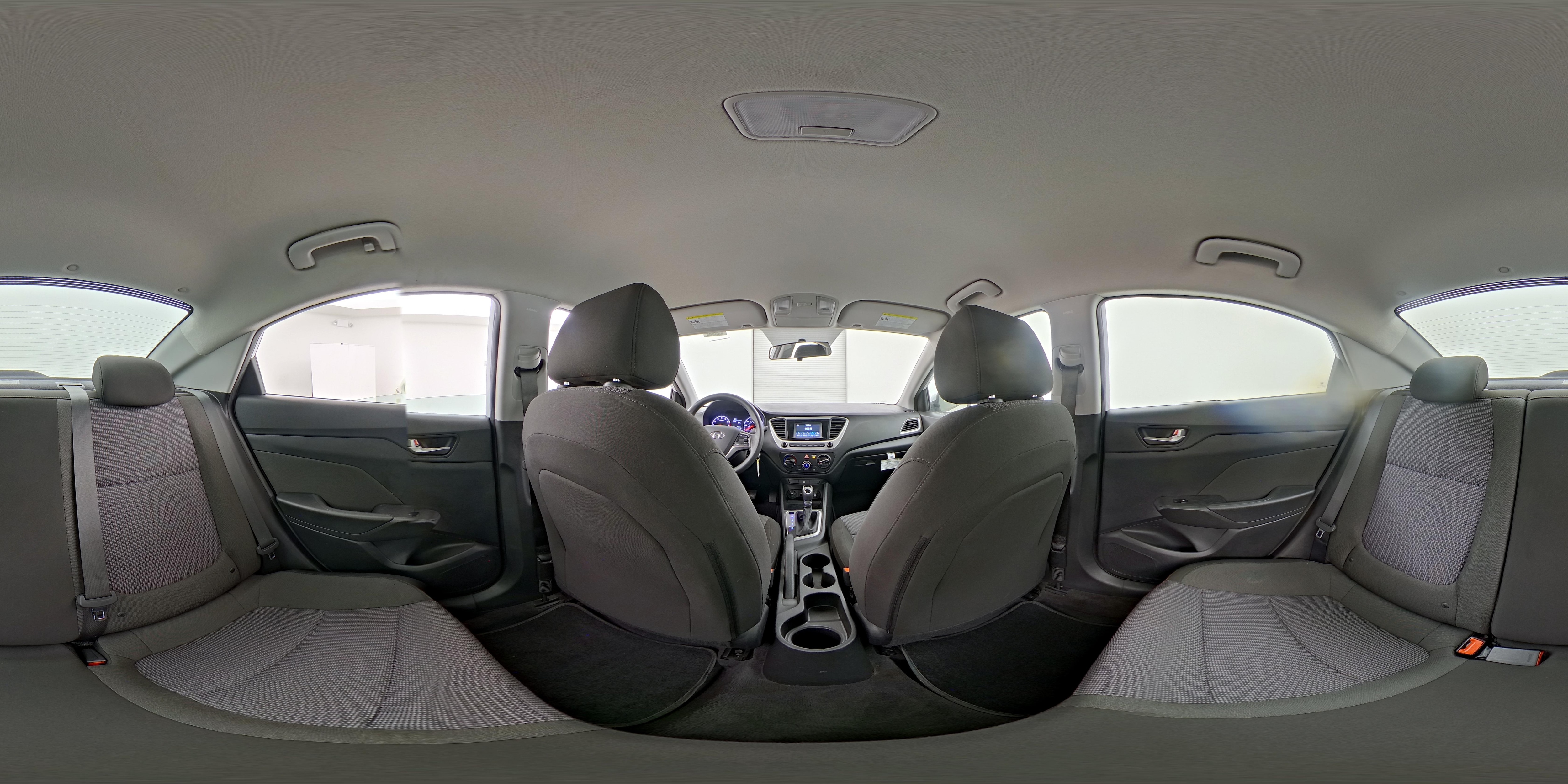 2022 Hyundai Accent SE - Photo 25