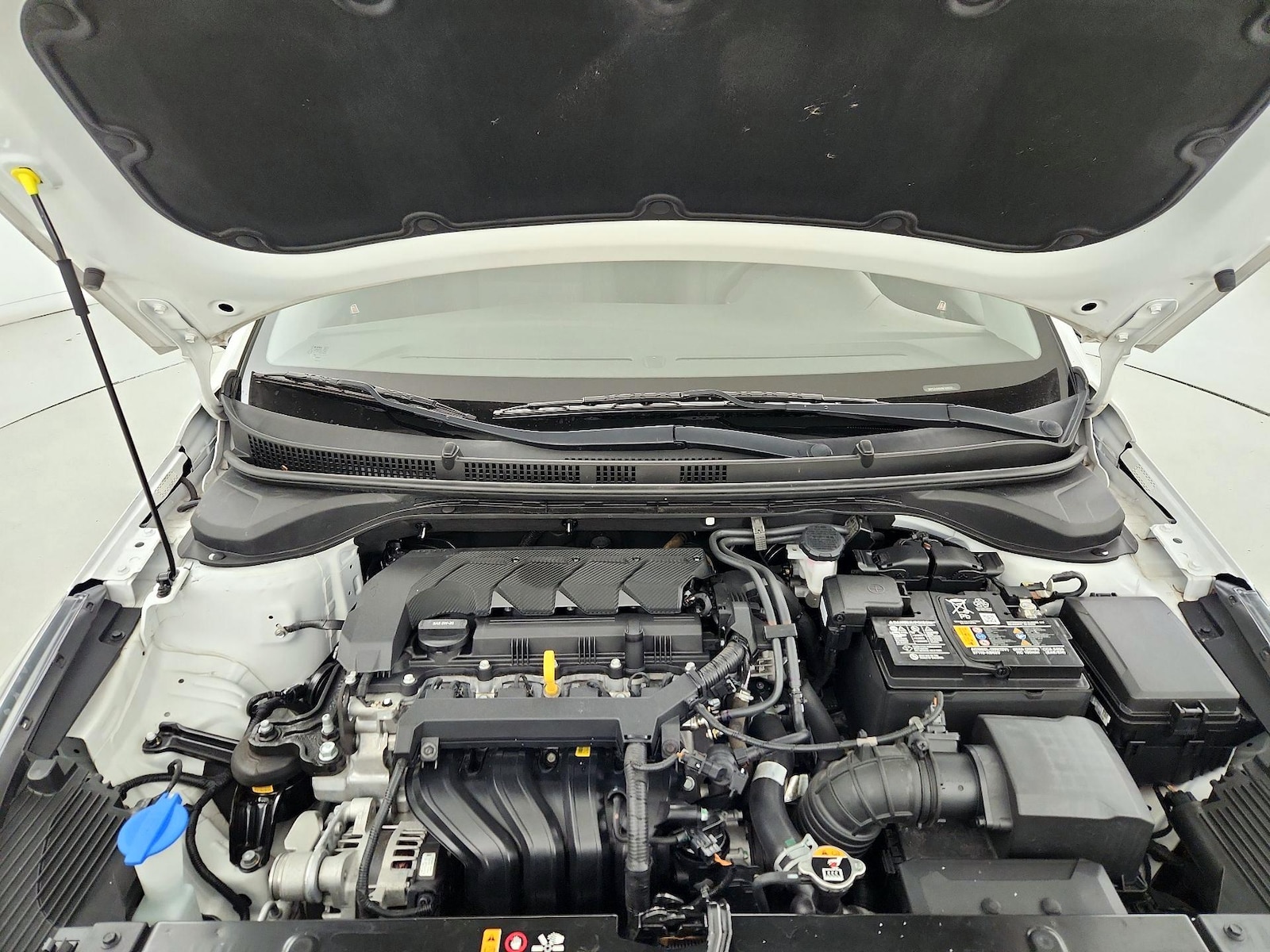 2022 Hyundai Accent SE - Photo 22
