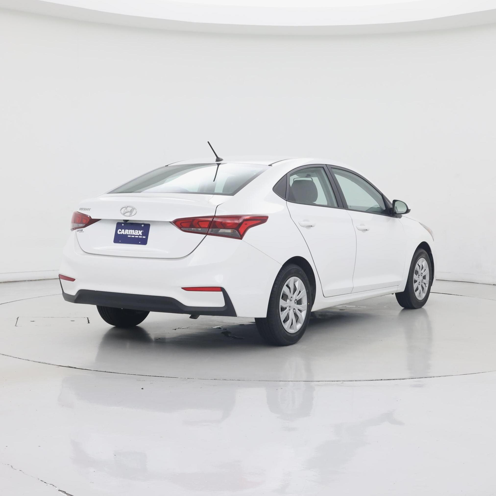 Thumbnail: 2022 Hyundai Accent - 8