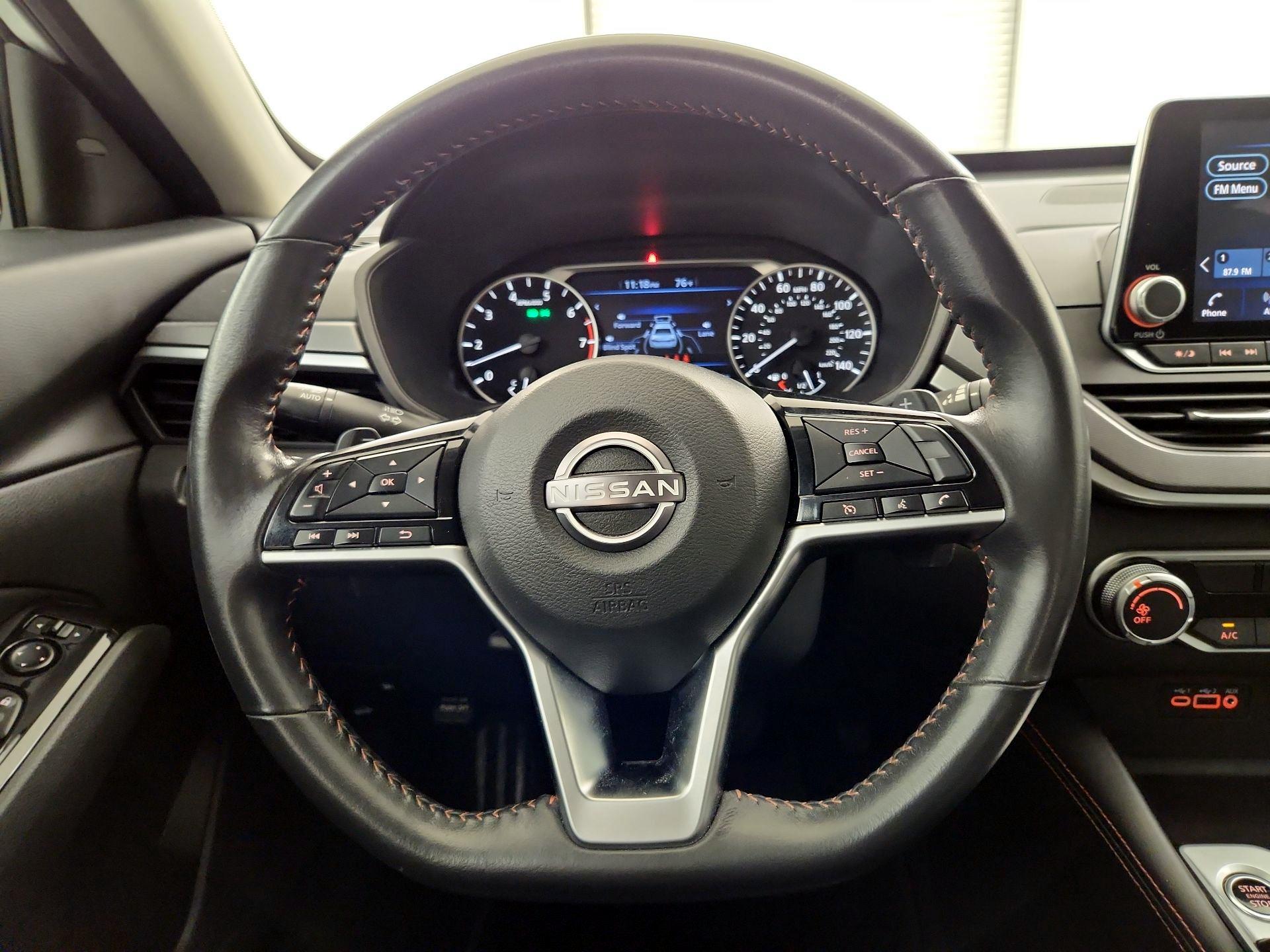 Thumbnail: 2023 Nissan Altima - 10