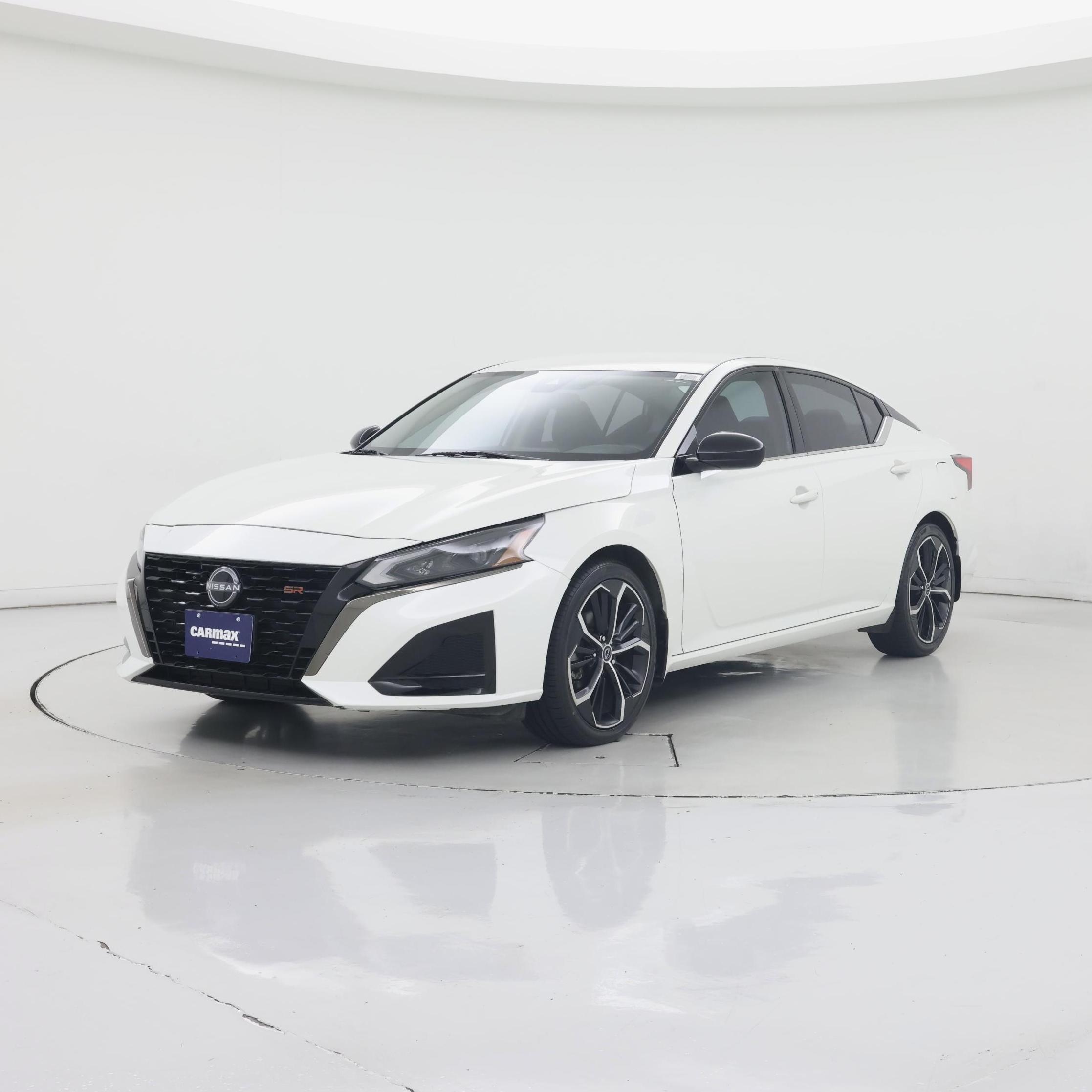 Thumbnail: 2023 Nissan Altima - 4