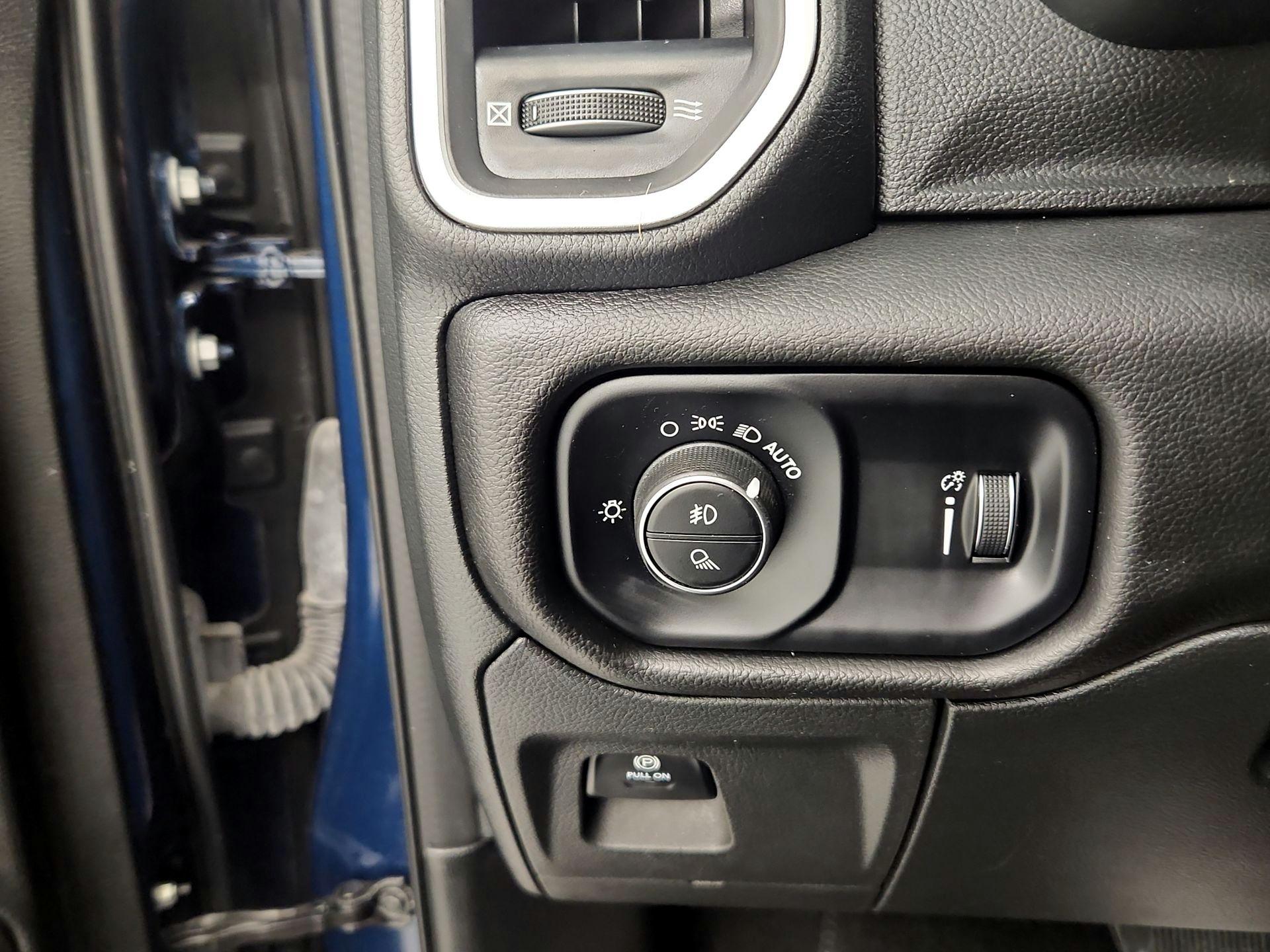 Thumbnail: 2023 RAM 1500 - 13