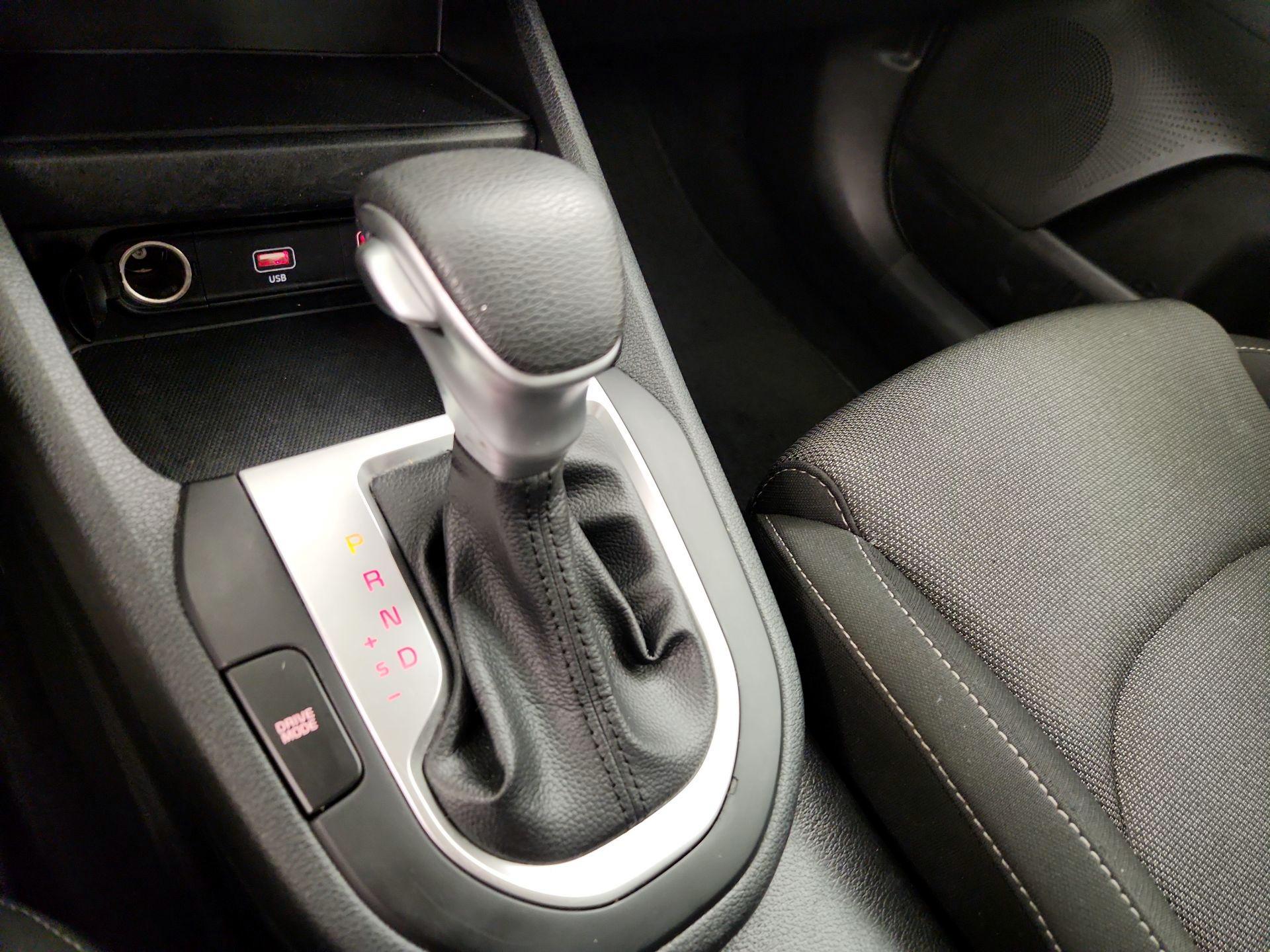 Thumbnail: 2024 Kia Forte - 17