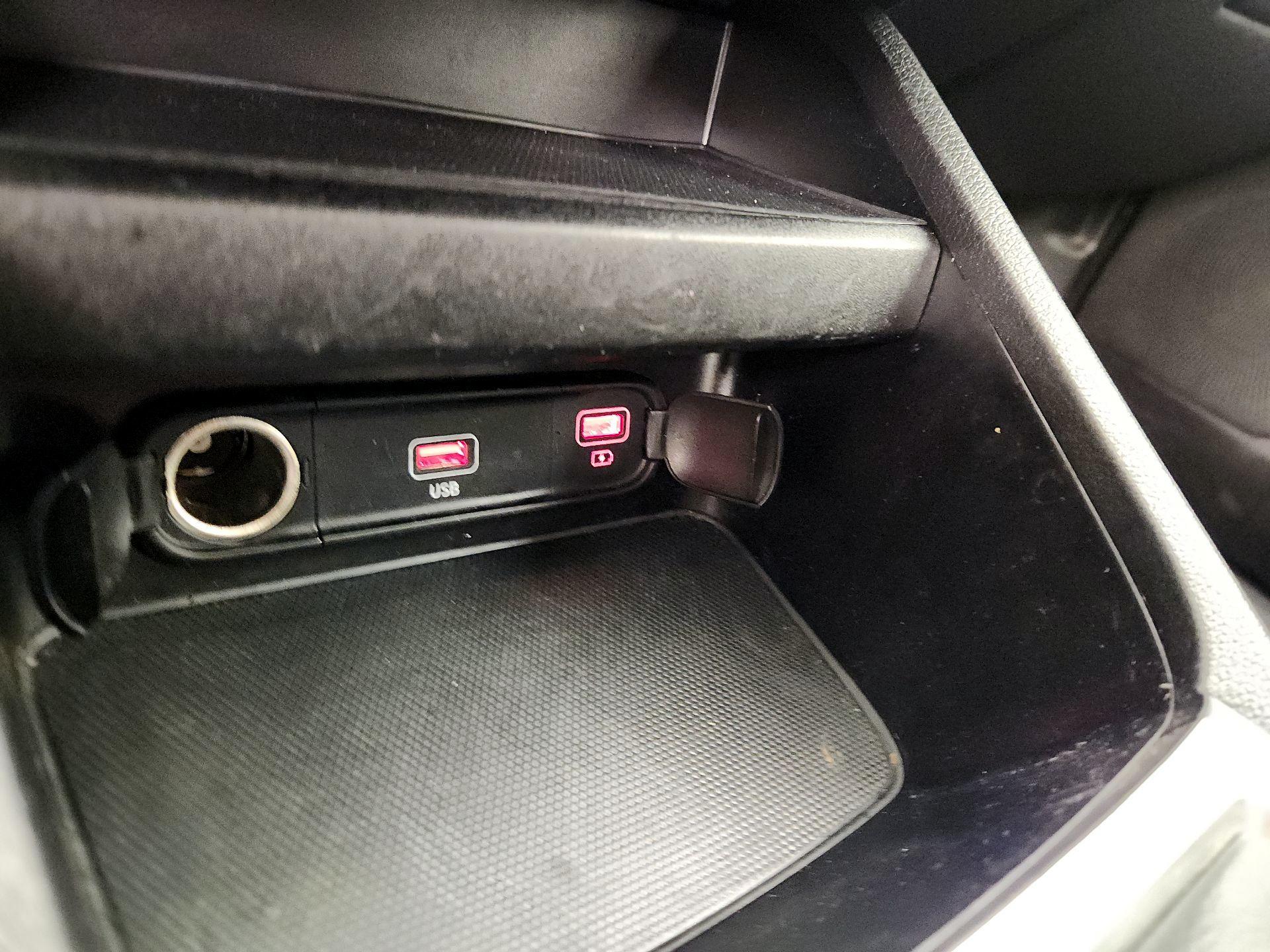 Thumbnail: 2024 Kia Forte - 18