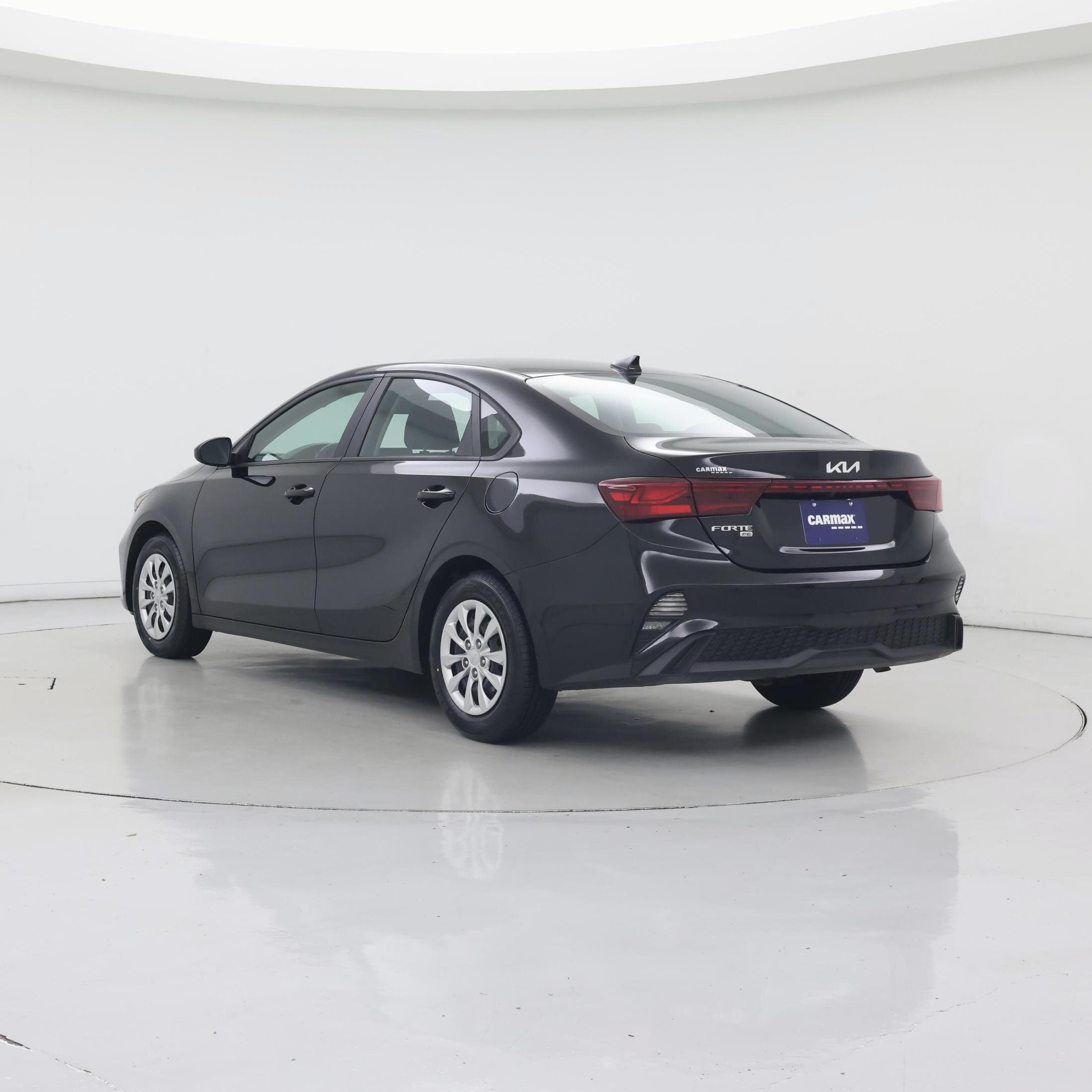 Thumbnail: 2024 Kia Forte - 2