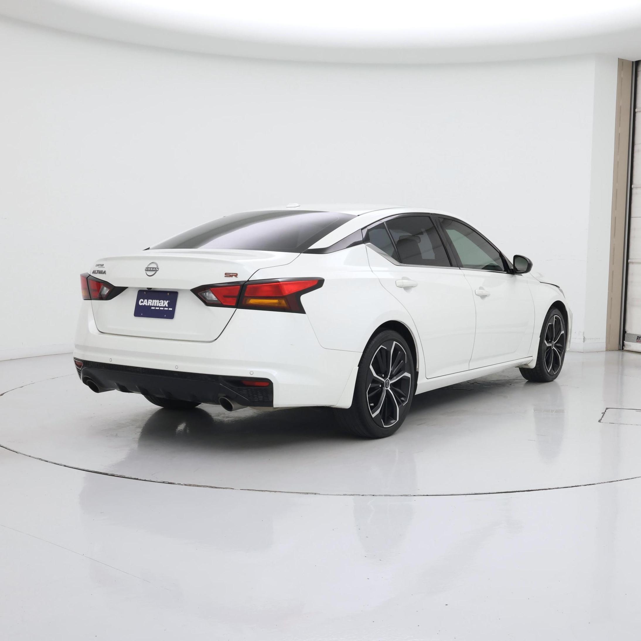 Thumbnail: 2024 Nissan Altima - 8