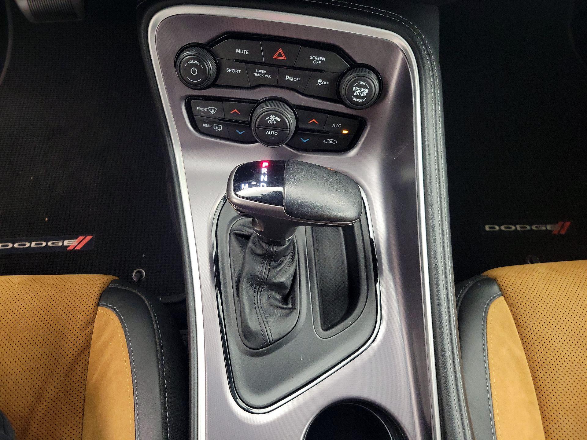 Thumbnail: 2020 Dodge Challenger - 18