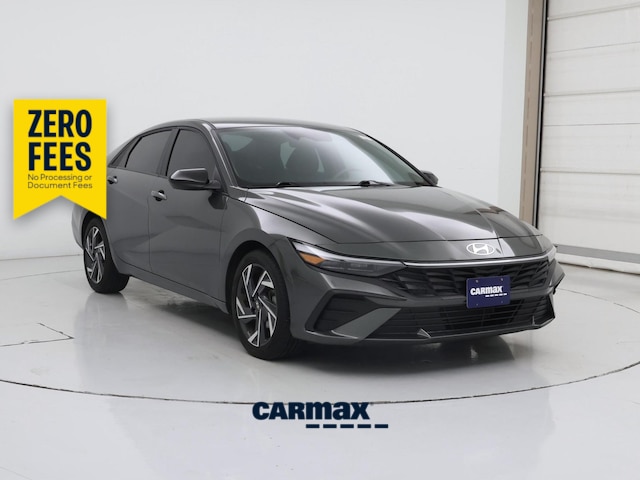 Gray 2025 Hyundai Elantra SEL Sport FWD Sedan Front-Wheel Drive Automatic