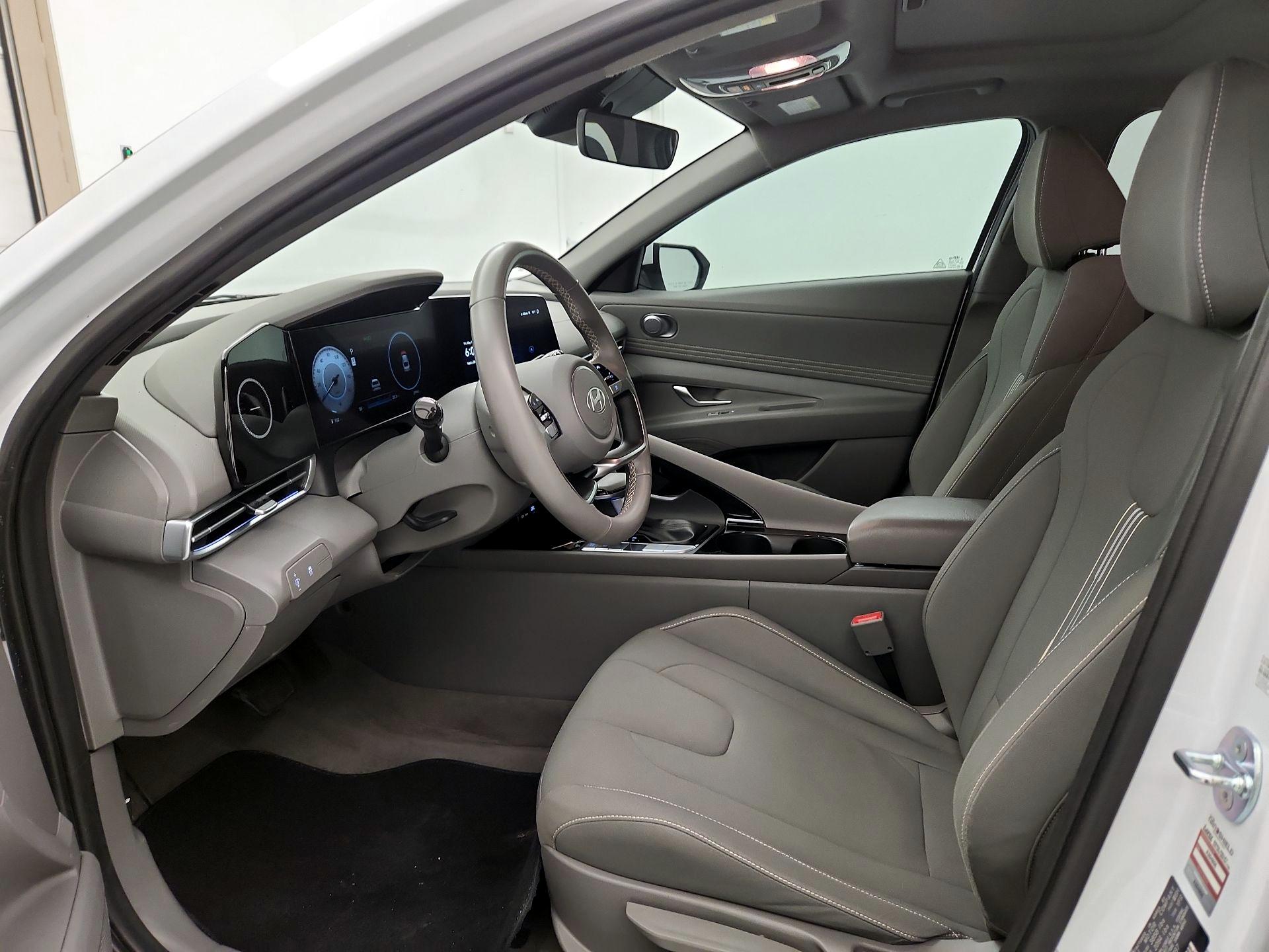 Thumbnail: 2024 Hyundai Elantra - 11