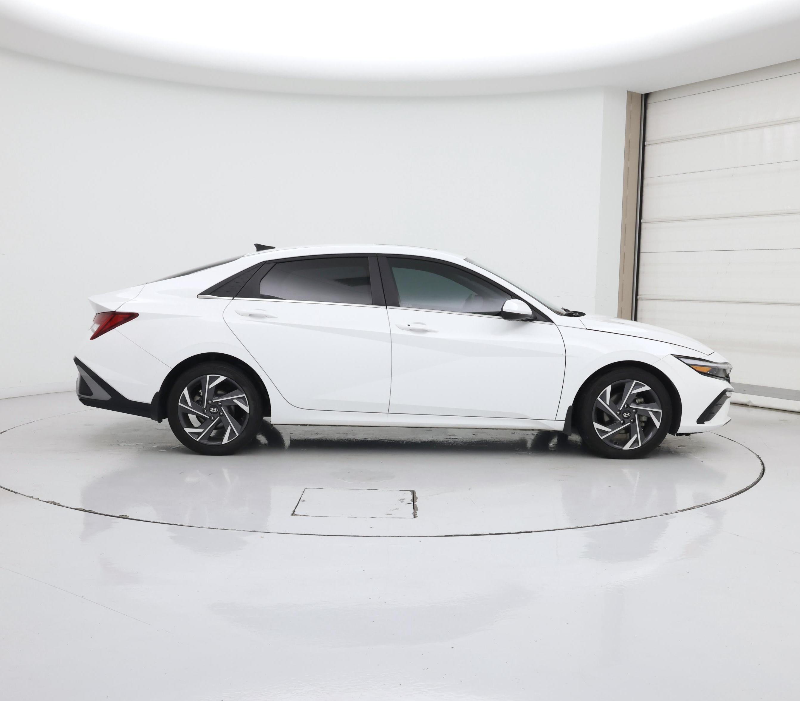 Thumbnail: 2024 Hyundai Elantra - 7