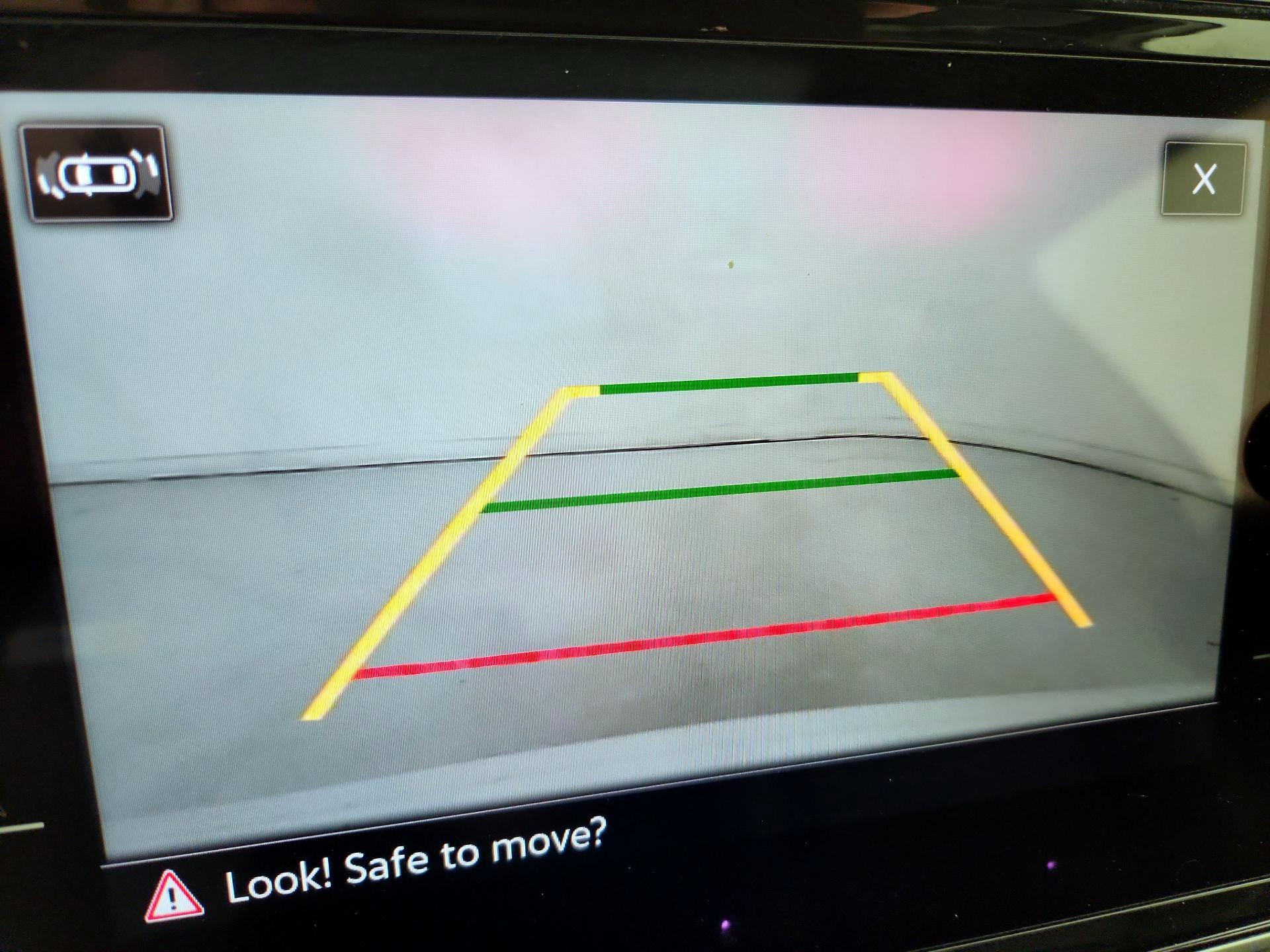 Thumbnail: 2022 Volkswagen Atlas - 14