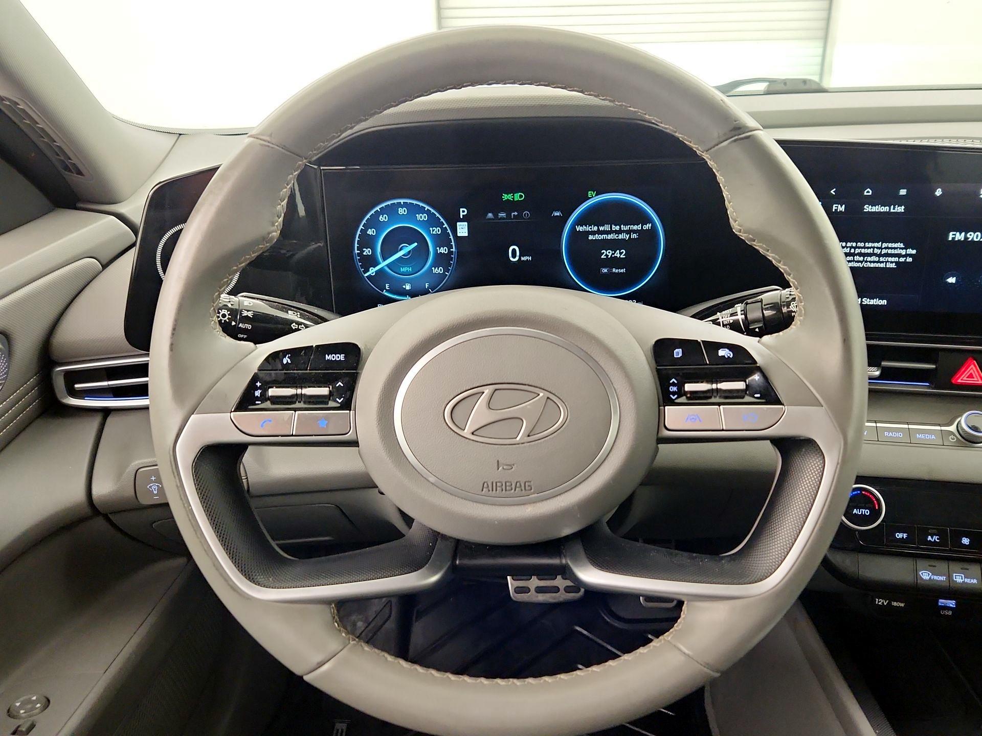 Thumbnail: 2025 Hyundai Elantra - 10