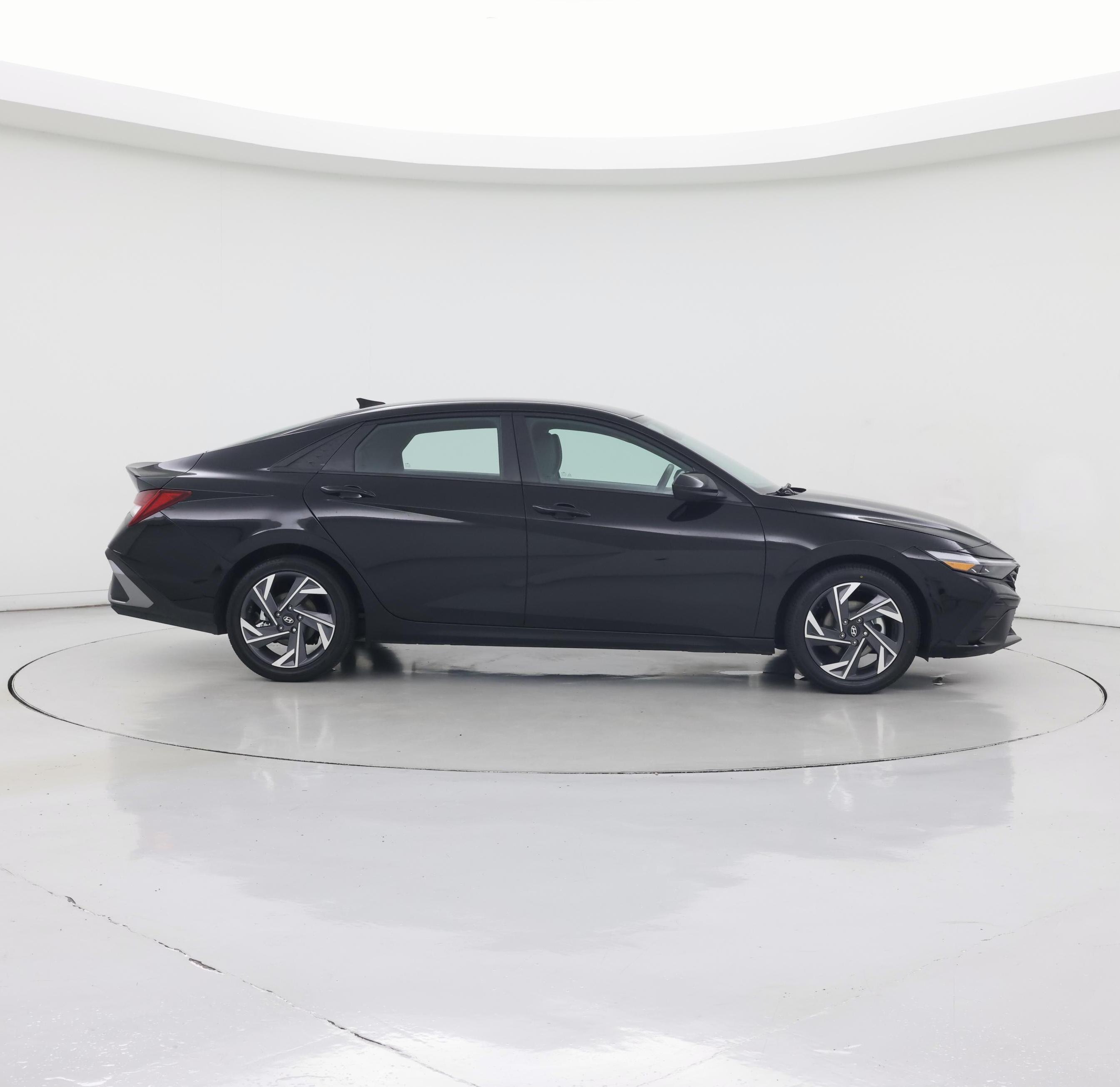 Thumbnail: 2025 Hyundai Elantra - 7