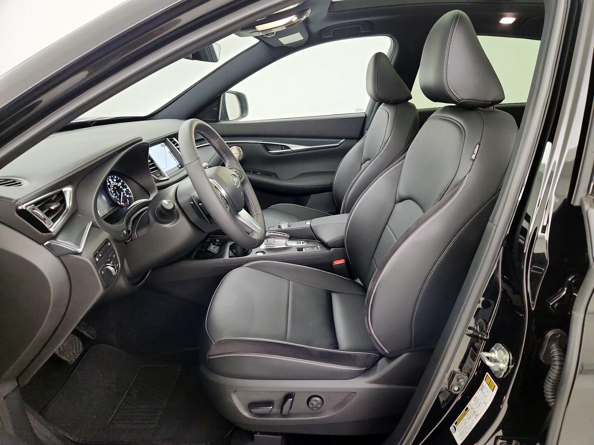Thumbnail: 2023 INFINITI QX50 - 11