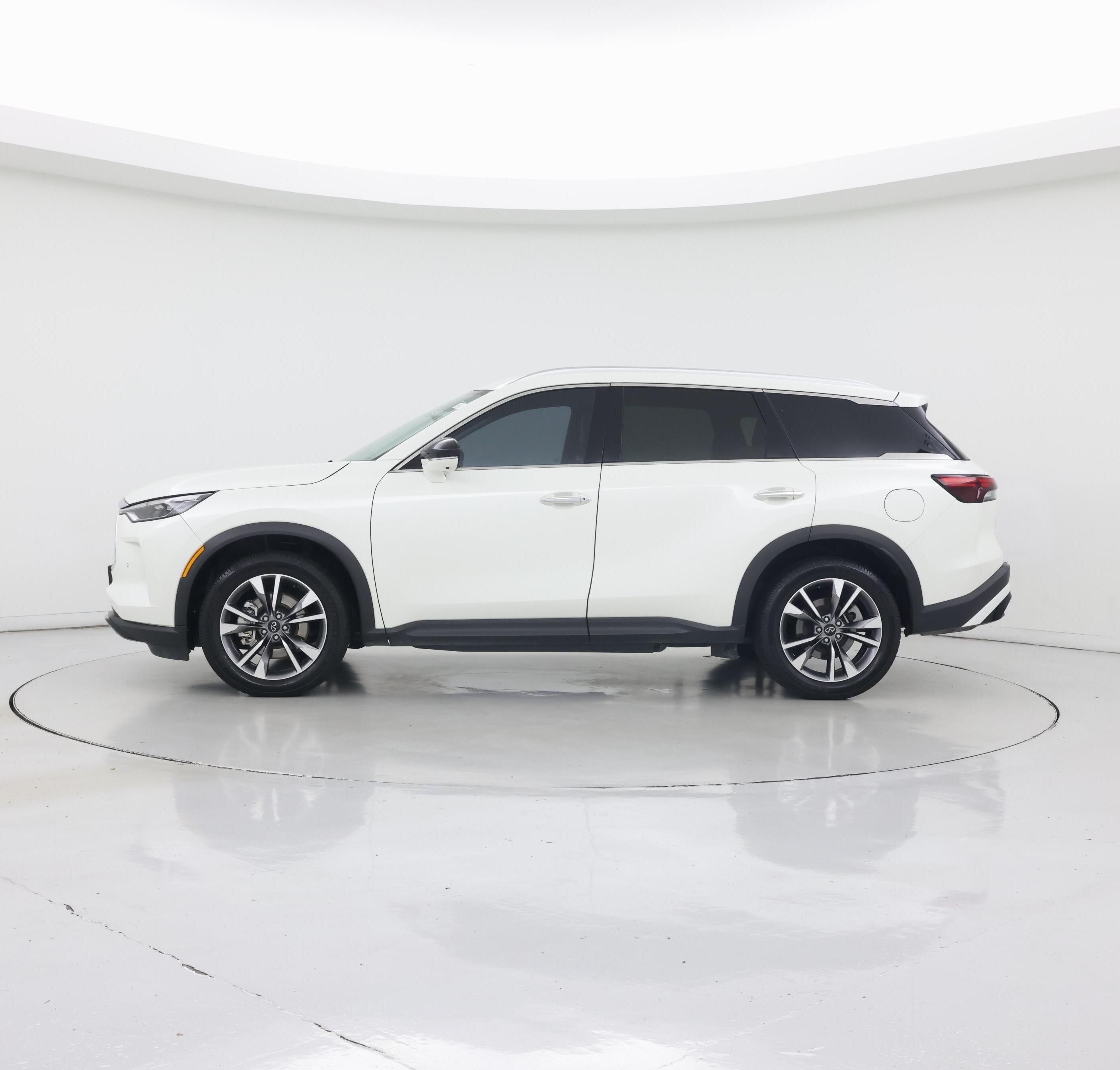 Thumbnail: 2023 INFINITI QX60 - 3