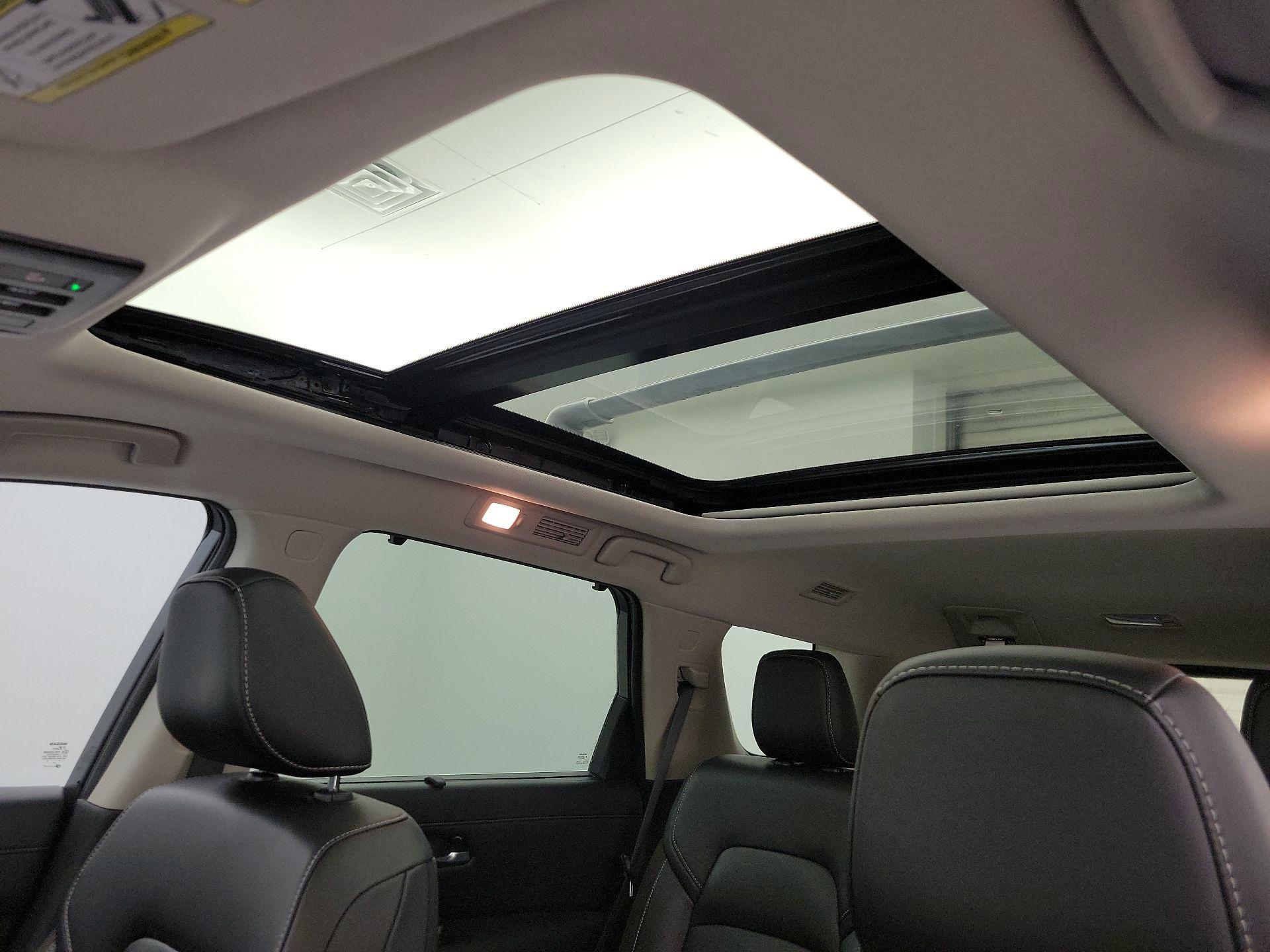 Thumbnail: 2023 Nissan Pathfinder - 20