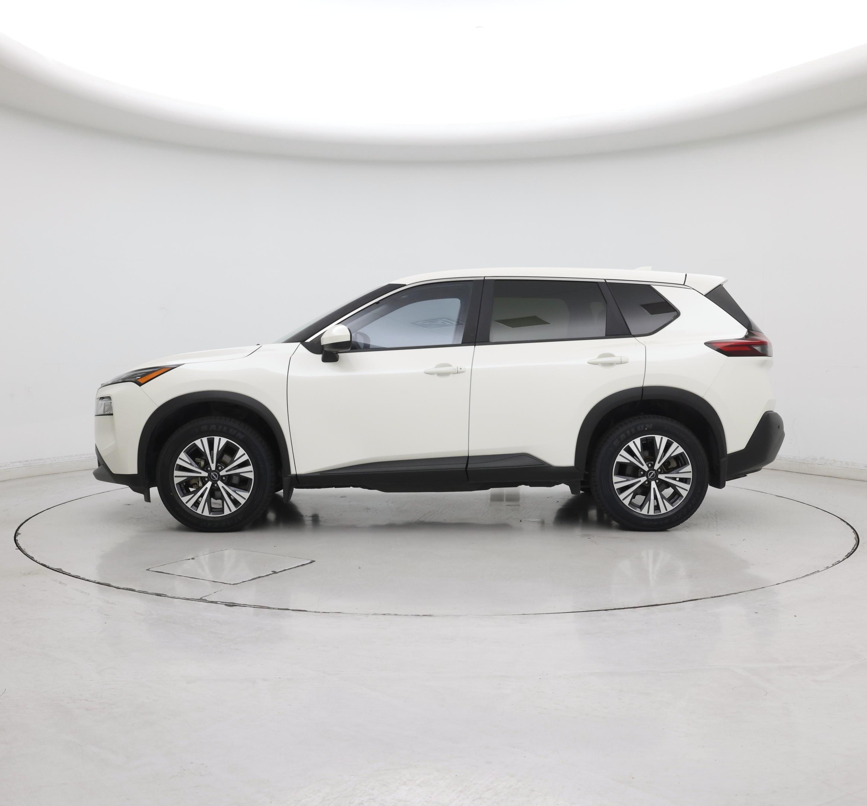 Thumbnail: 2023 Nissan Rogue - 3