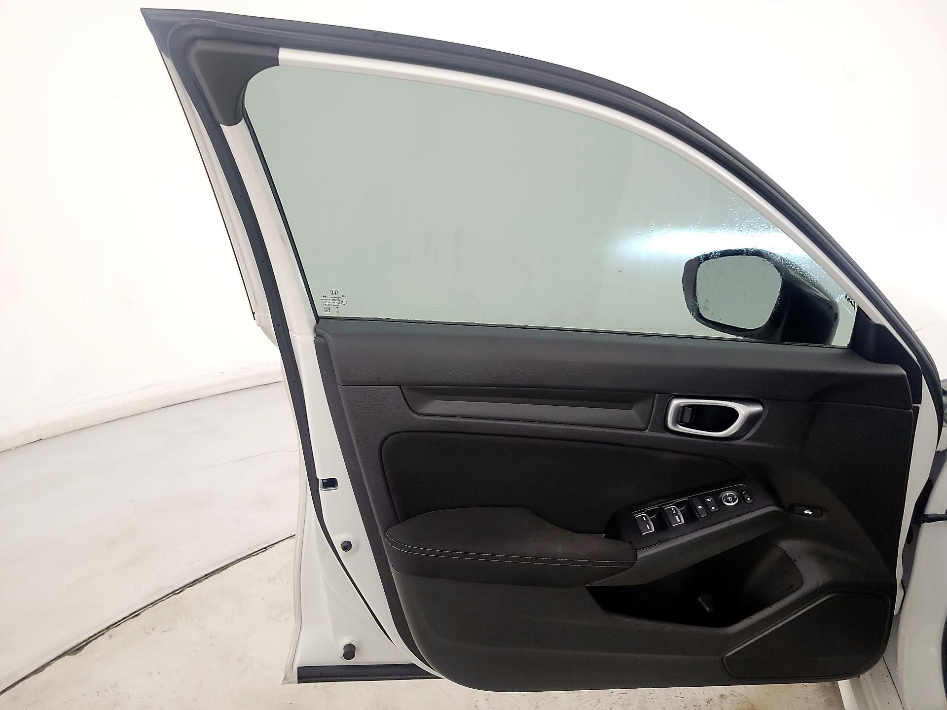 Thumbnail: 2024 Honda Civic - 12