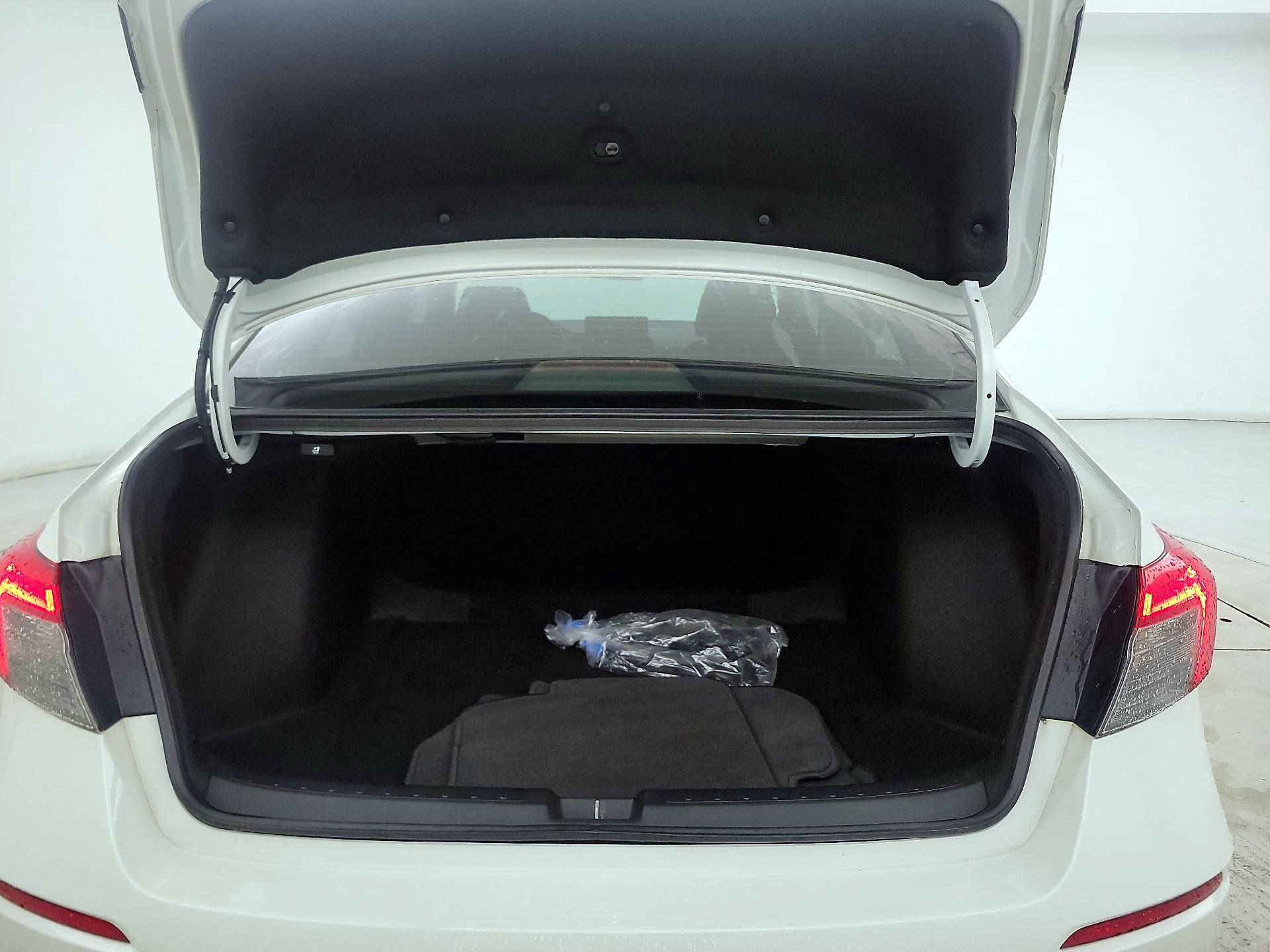 Thumbnail: 2024 Honda Civic - 20