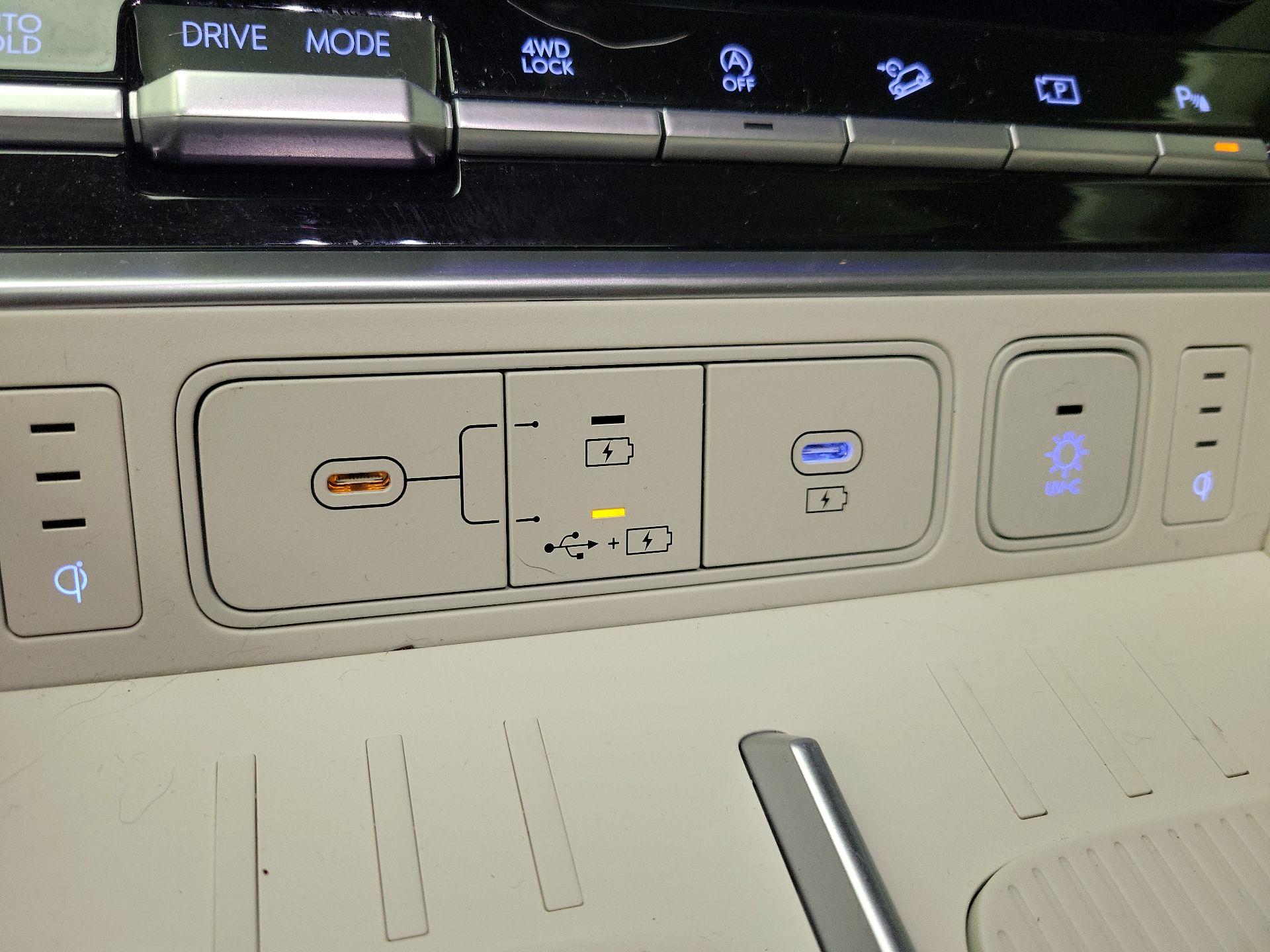 Thumbnail: 2025 Hyundai Santa Fe - 19