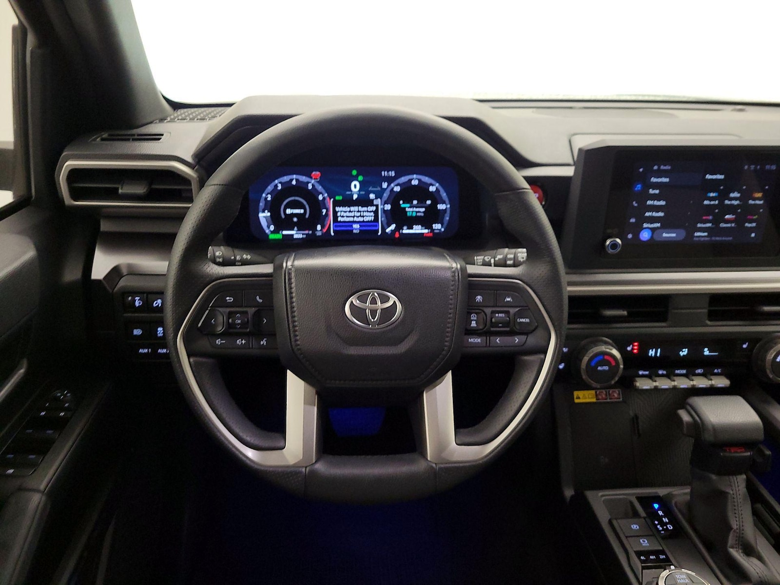 2025 Toyota 4Runner TRD Off-Road - Photo 11