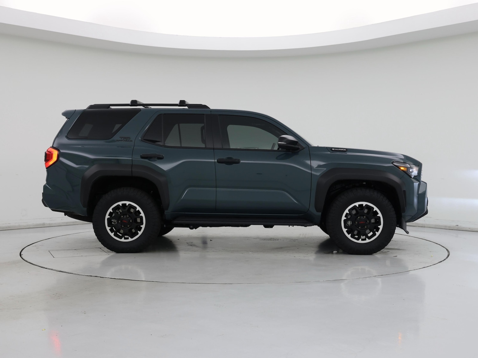 2025 Toyota 4Runner TRD Off-Road - Photo 8