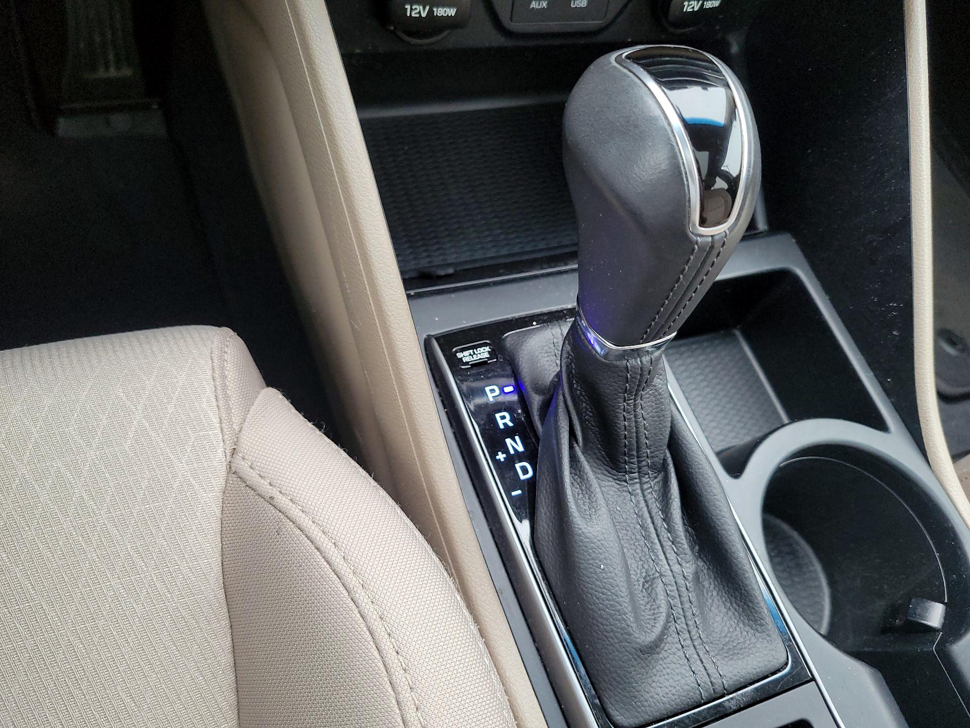 Thumbnail: 2018 Hyundai Tucson - 15